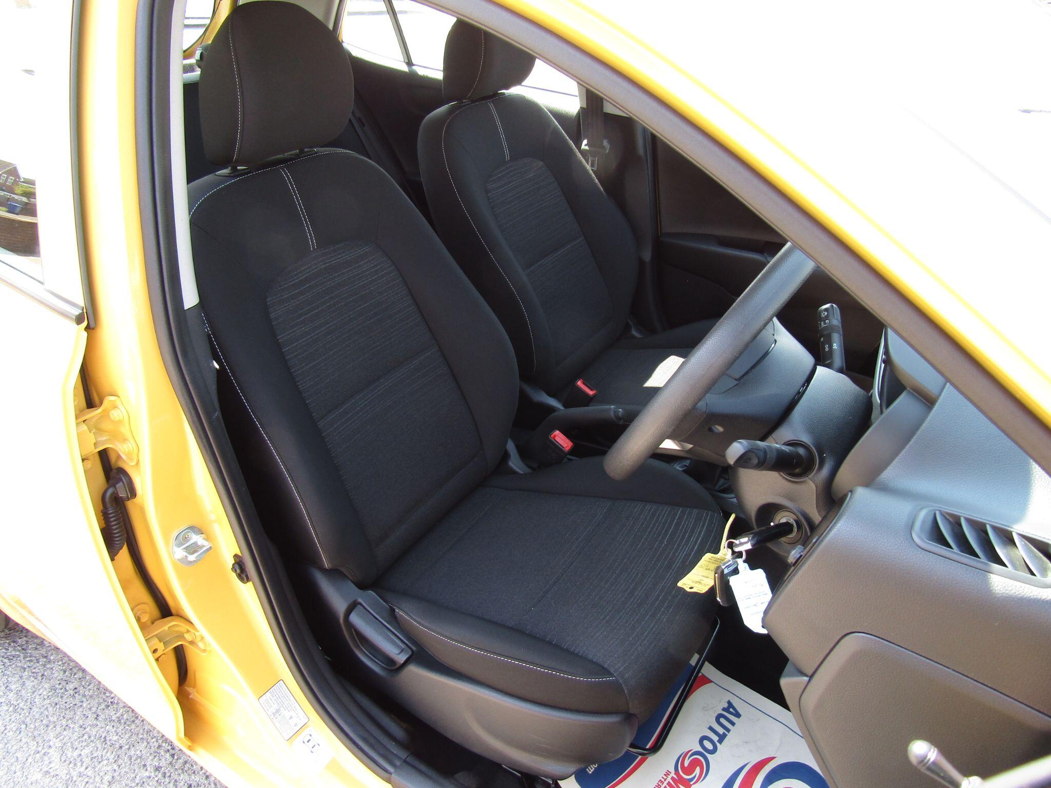 Kia Picanto view 13
