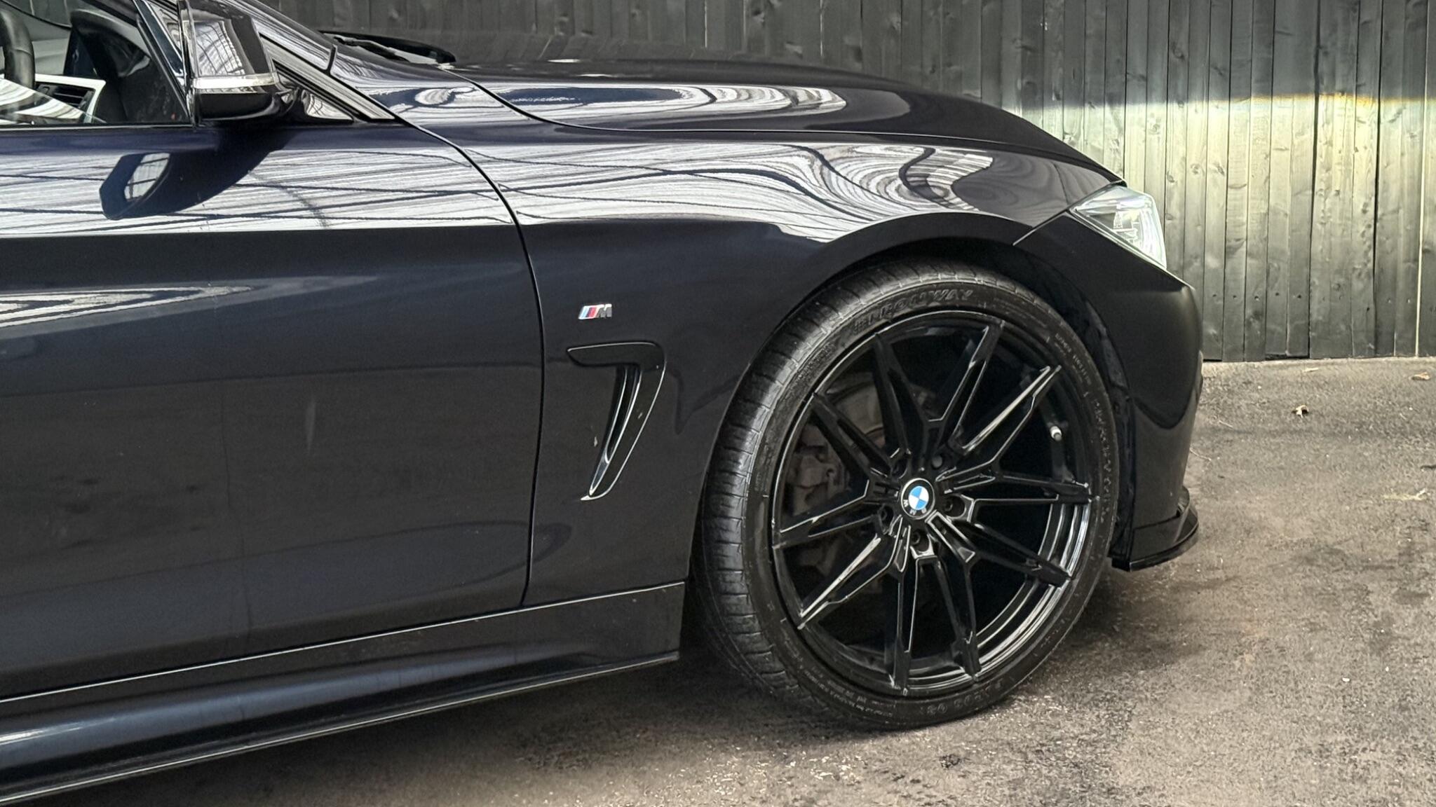 BMW 4 Series view 14