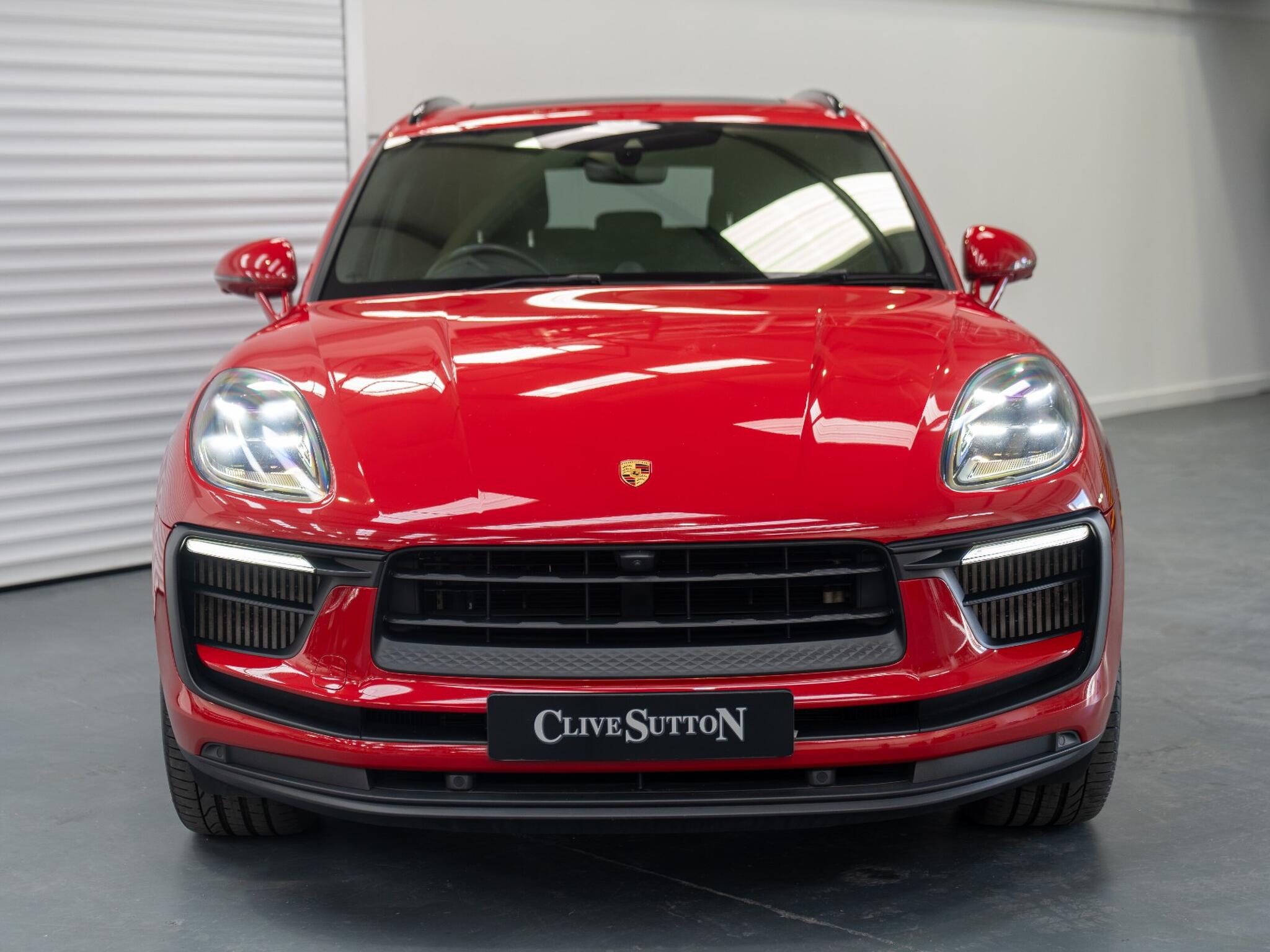 Porsche Macan view 2