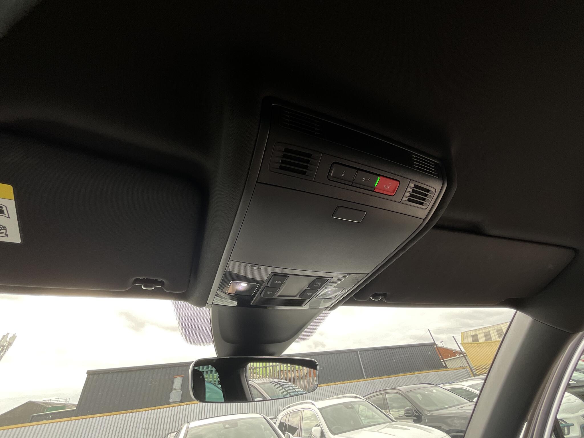 Volkswagen Tiguan view 27