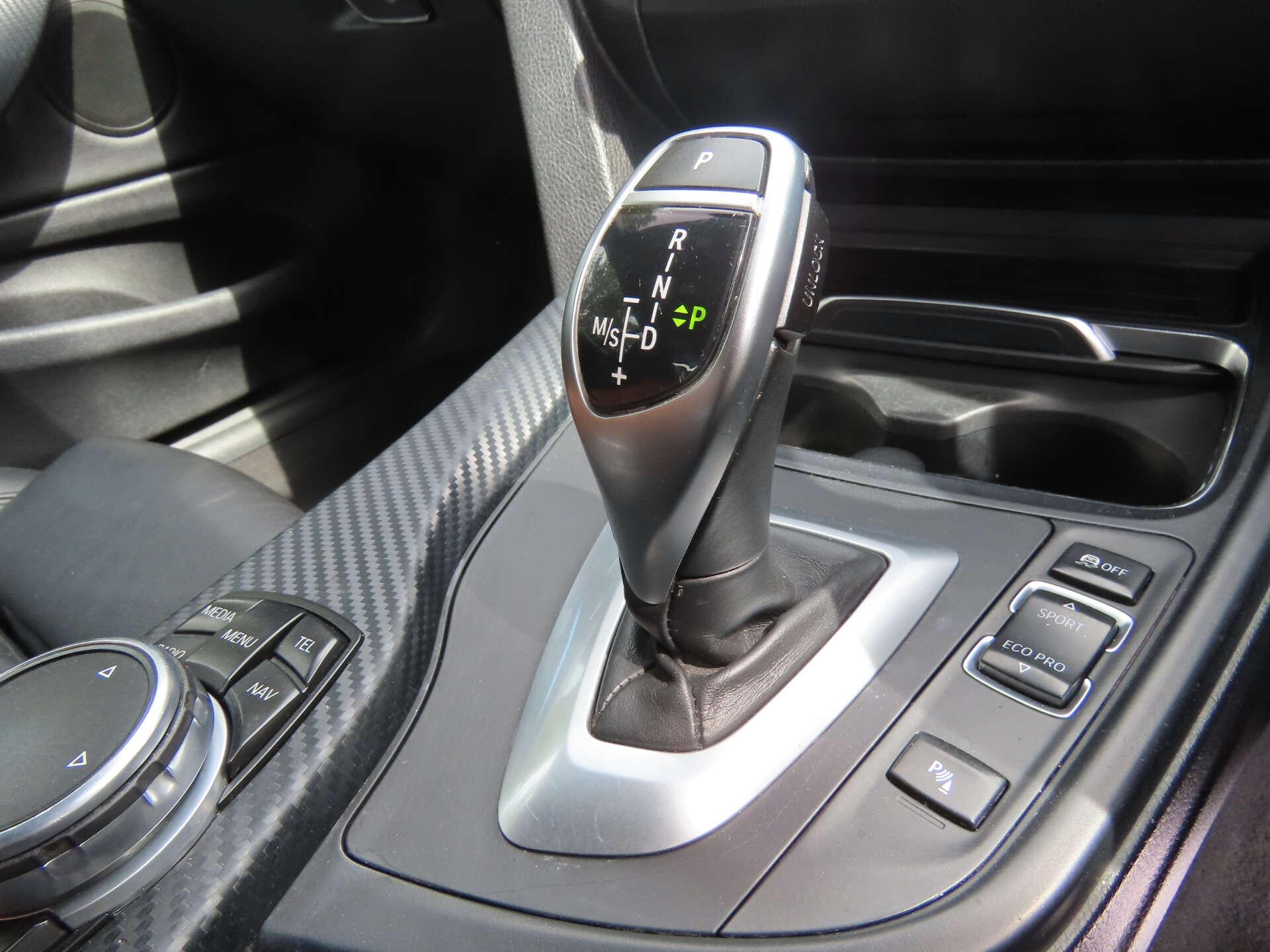 BMW 4 Series view 15