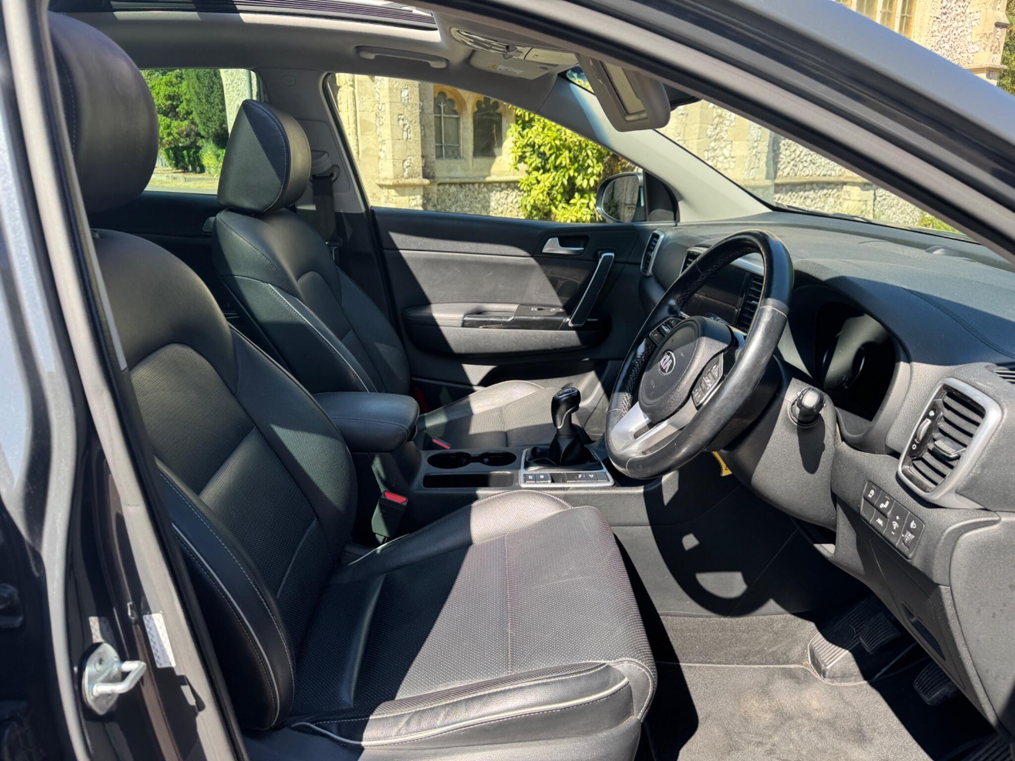 Kia Sportage view 23