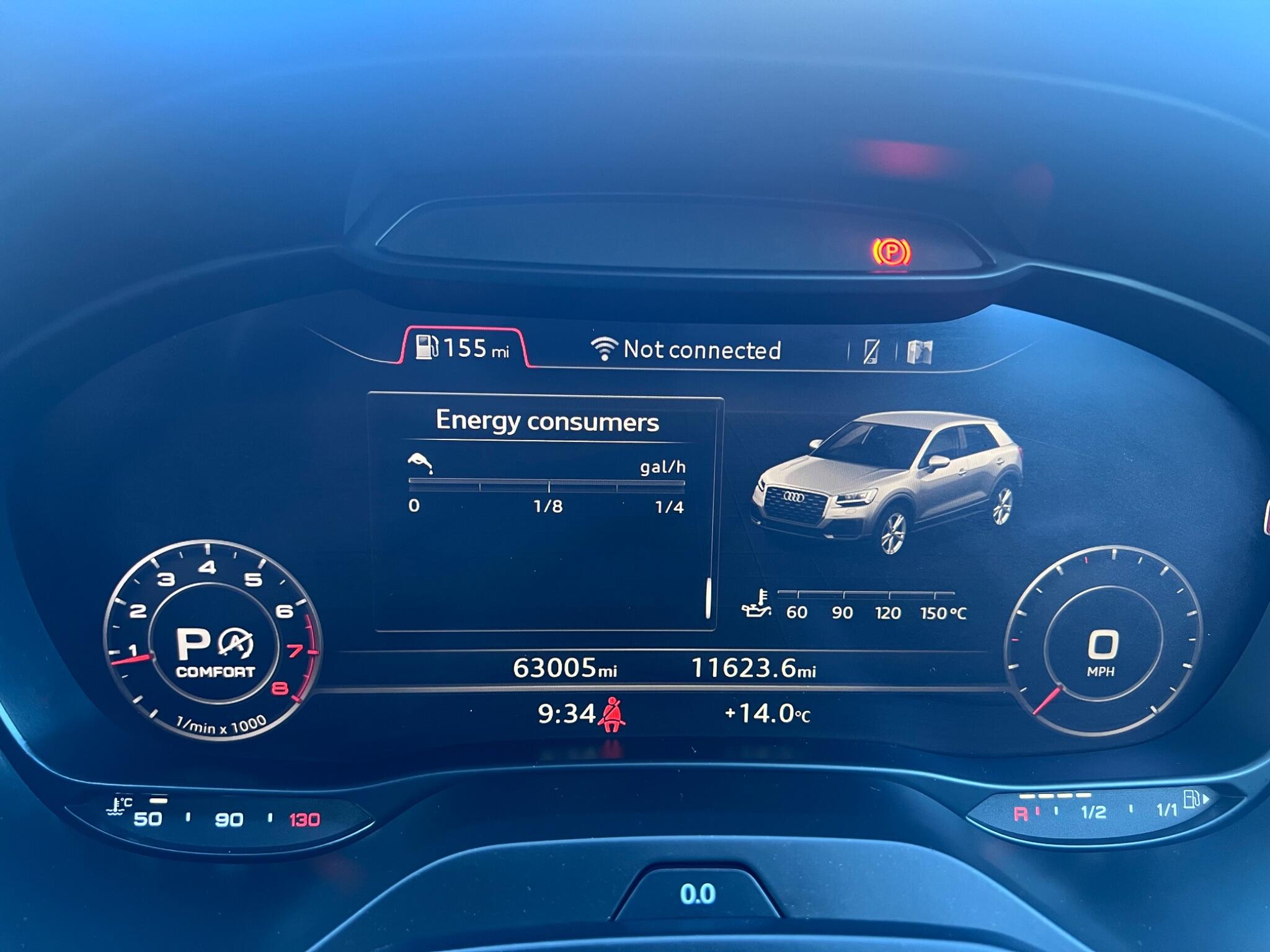 Audi Q2 view 23