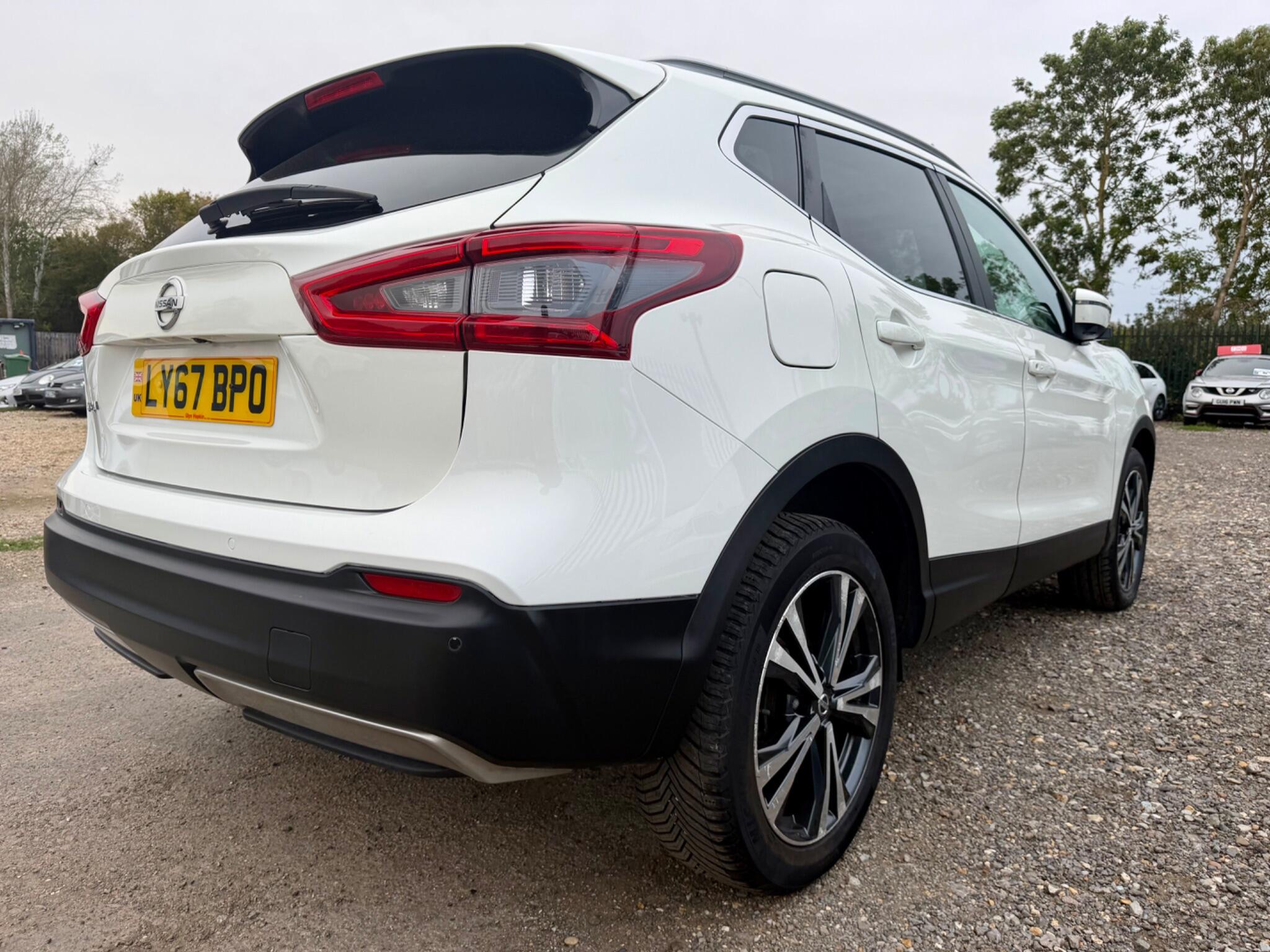 Nissan Qashqai view 17