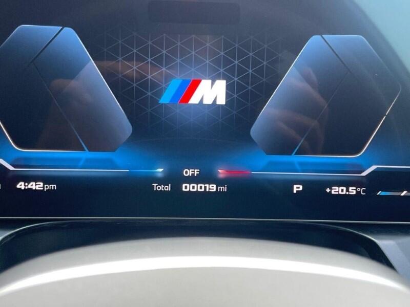 BMW X3 view 9
