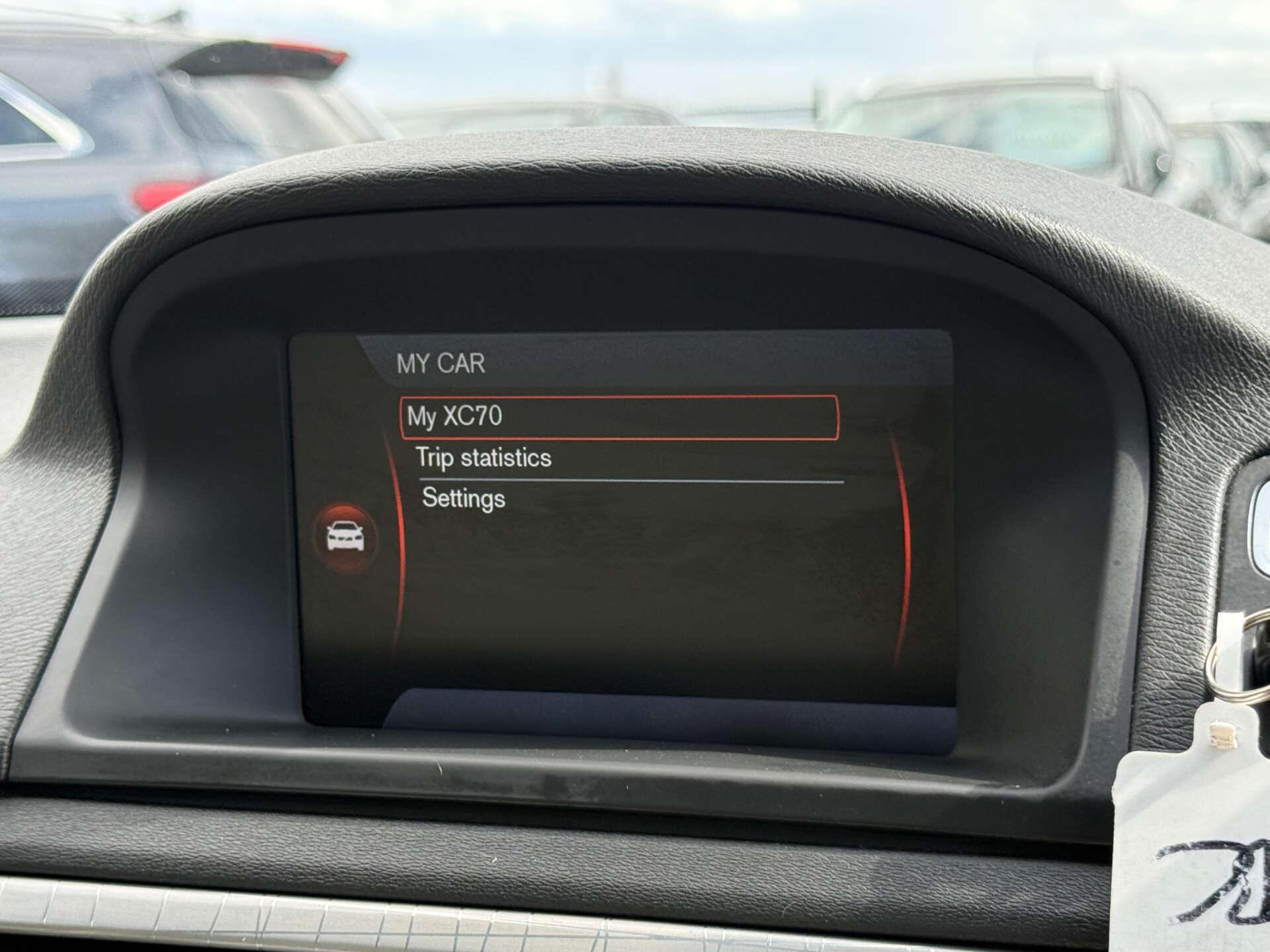 Volvo XC70 view 55