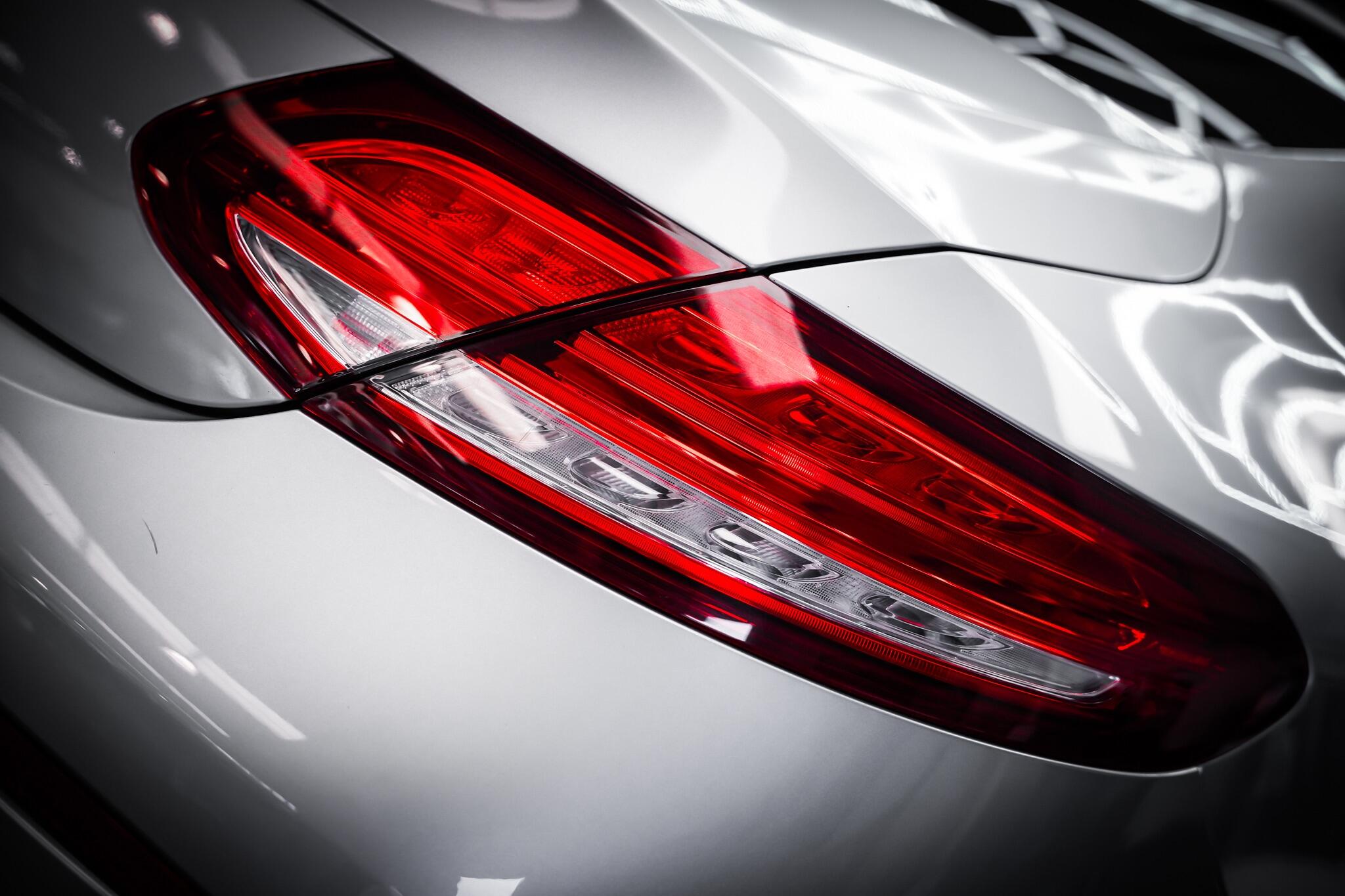 Mercedes-Benz C-Class view 36