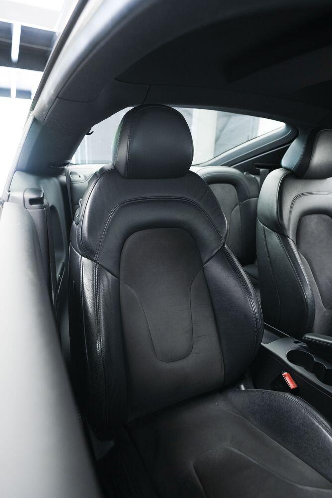 Audi TT view 13