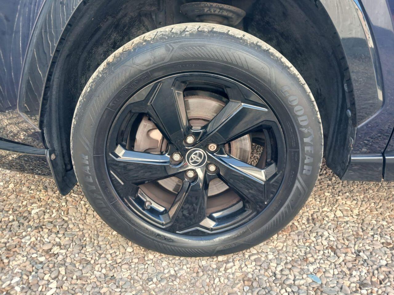Toyota RAV4 view 40