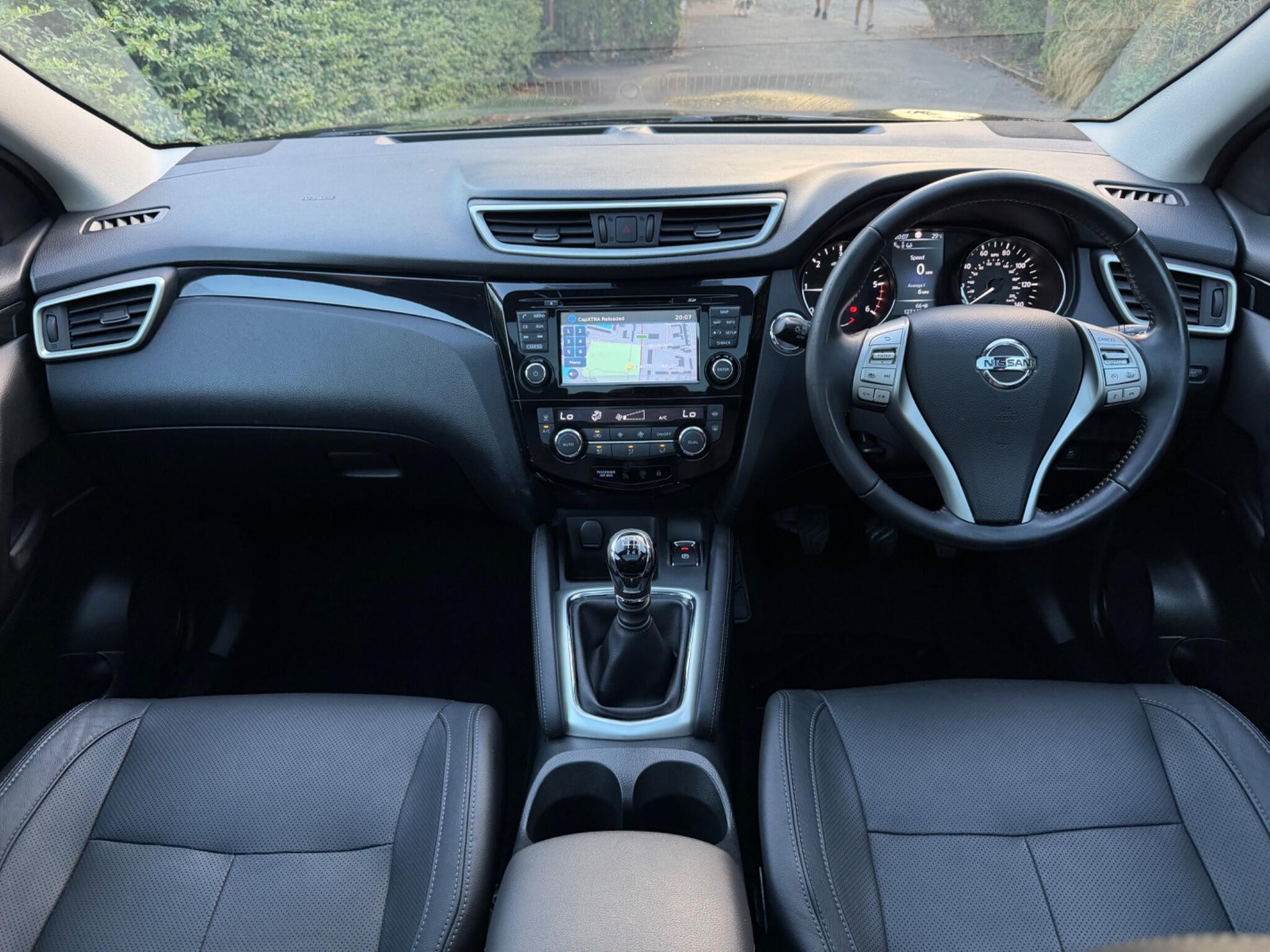 Nissan Qashqai view 16
