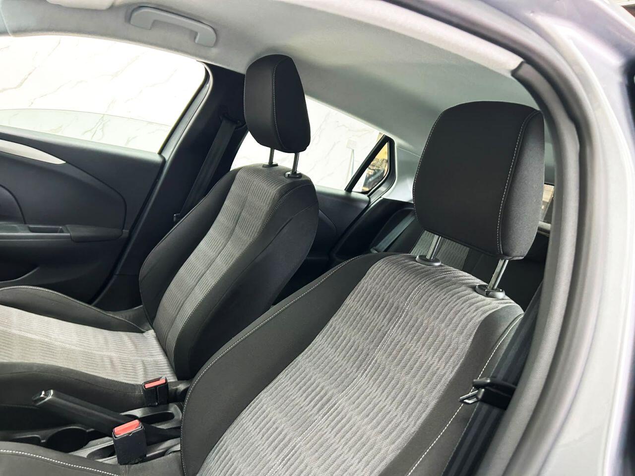 Vauxhall Corsa view 13