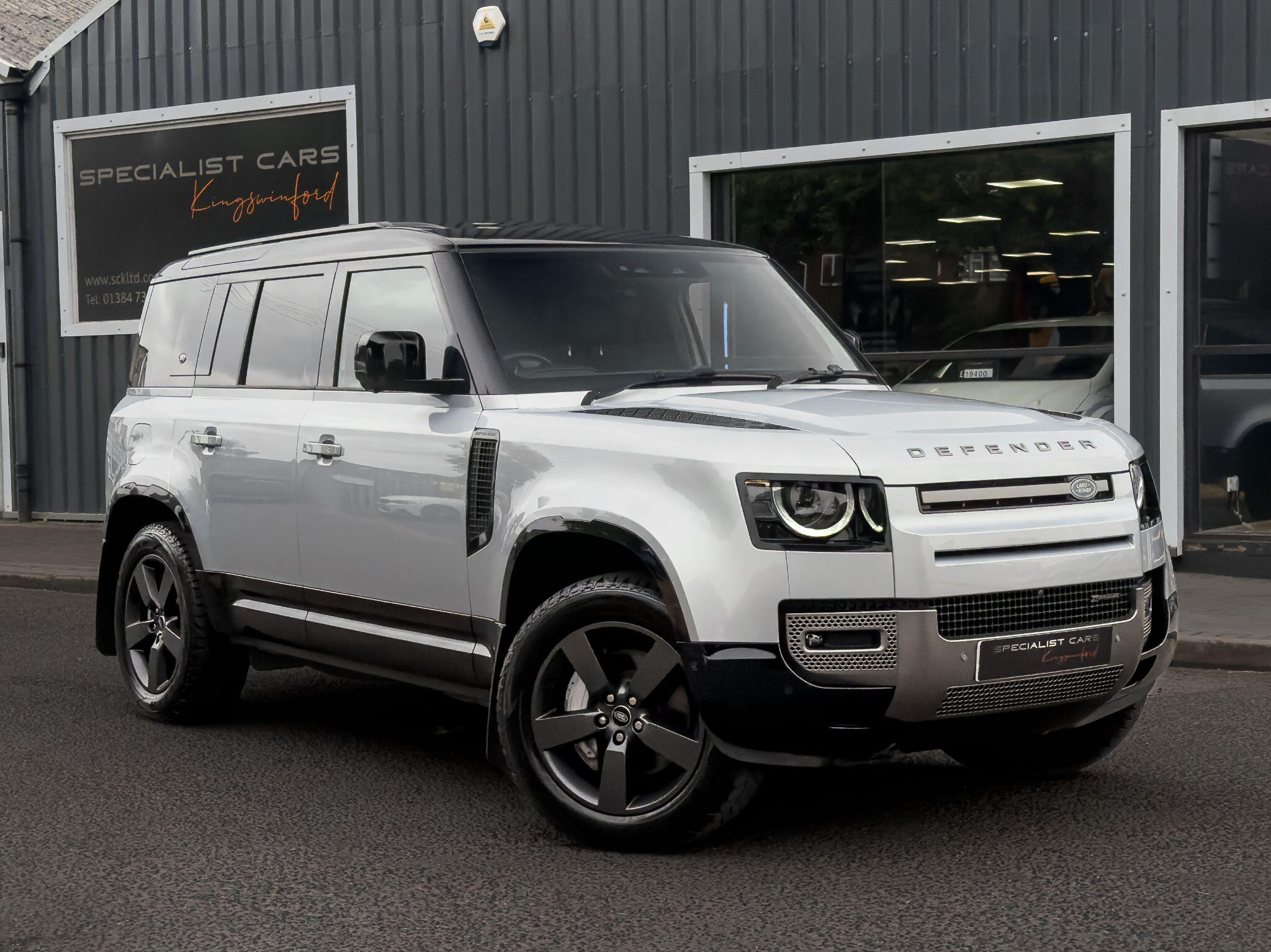 Land Rover Defender 110 main image