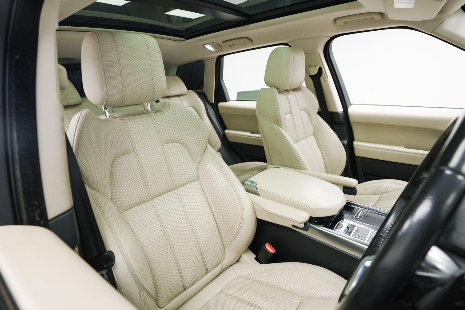 Land Rover Range Rover Sport view 11