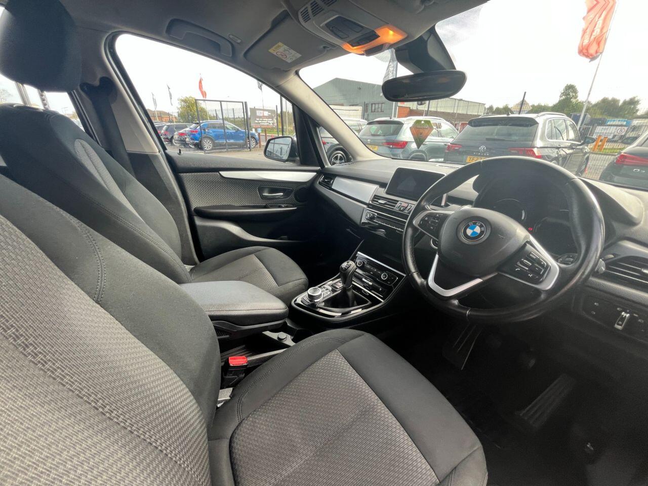 BMW 2 Series Active Tourer view 11