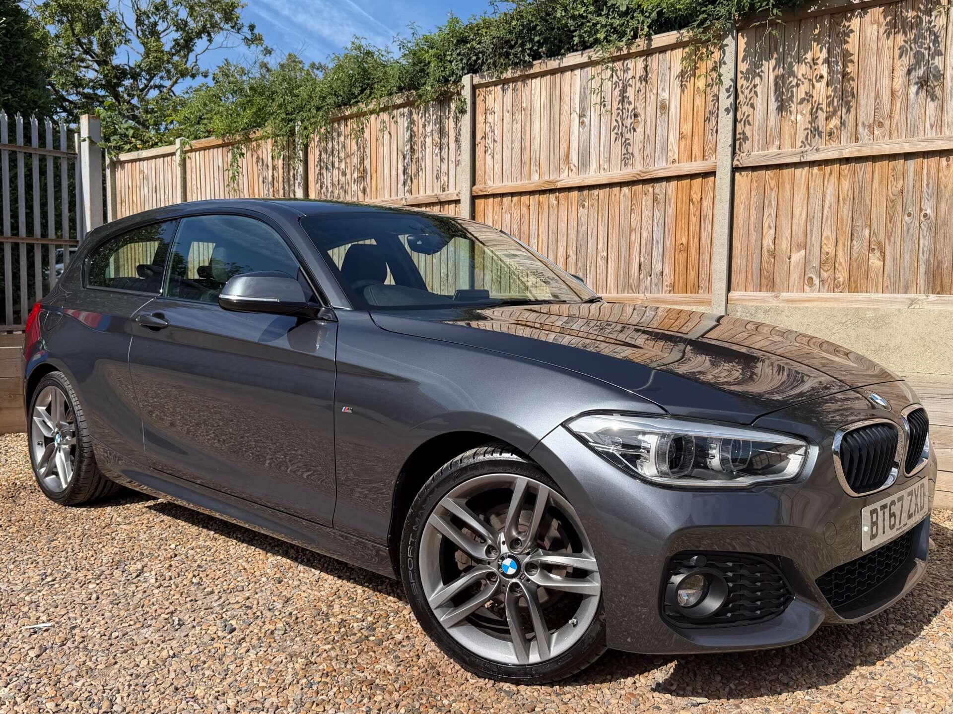 BMW 1 Series view 9