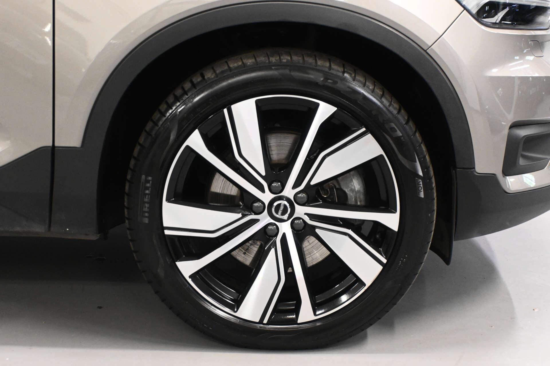 Volvo XC40 view 54