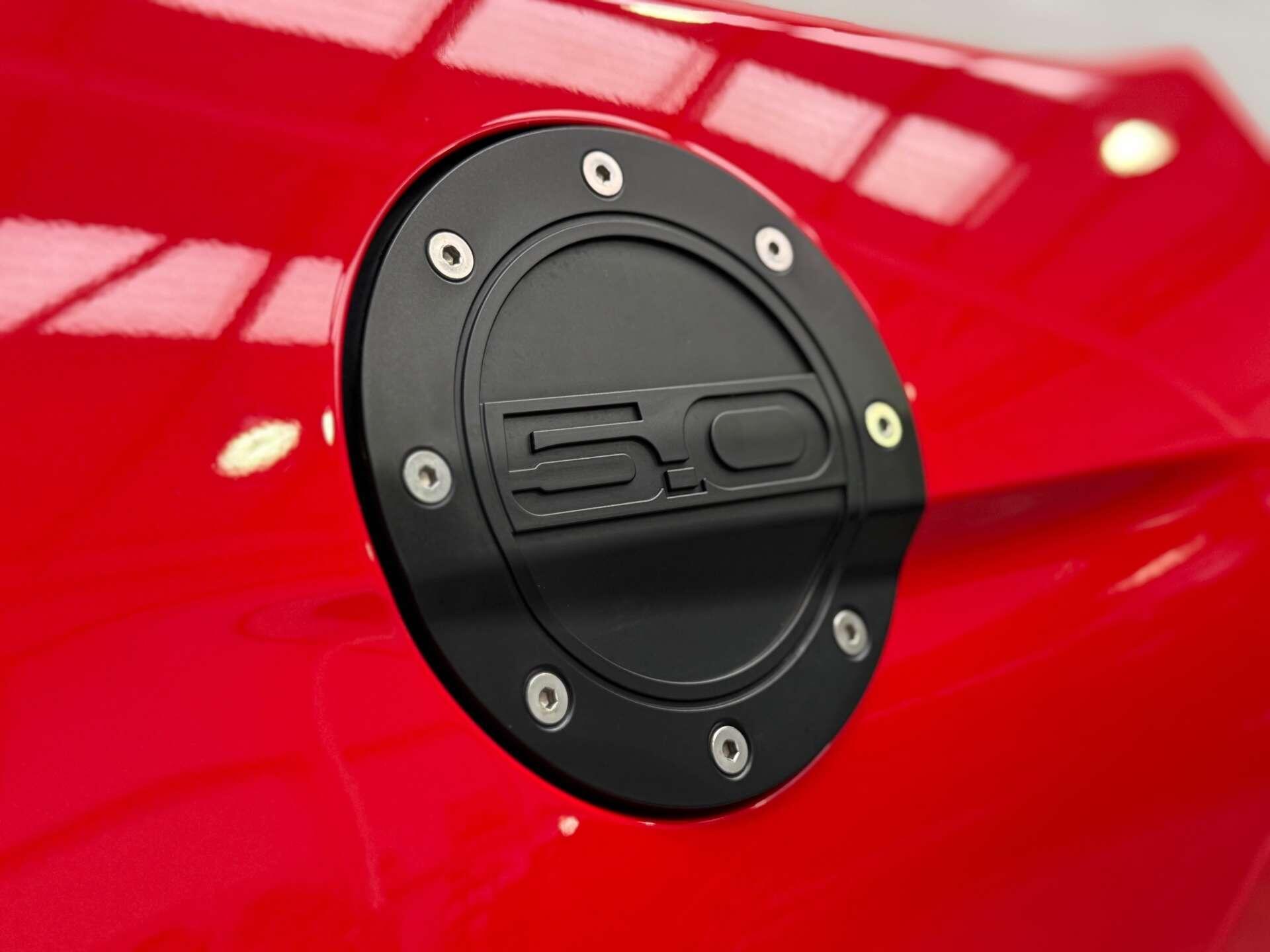 Ford Mustang view 13