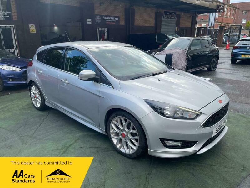 2016 Ford Focus image 7