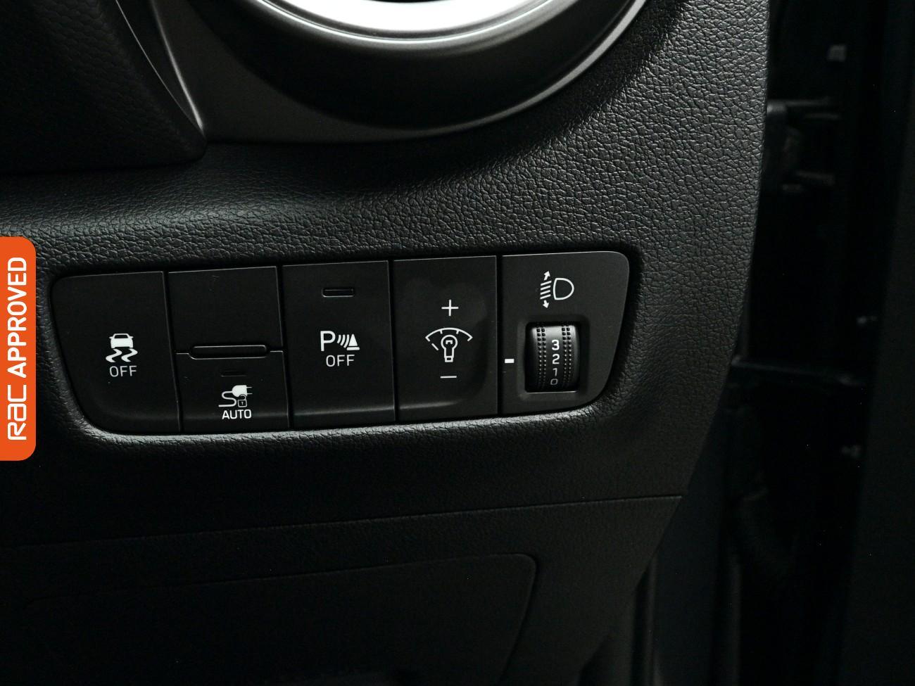 Hyundai Kona view 24