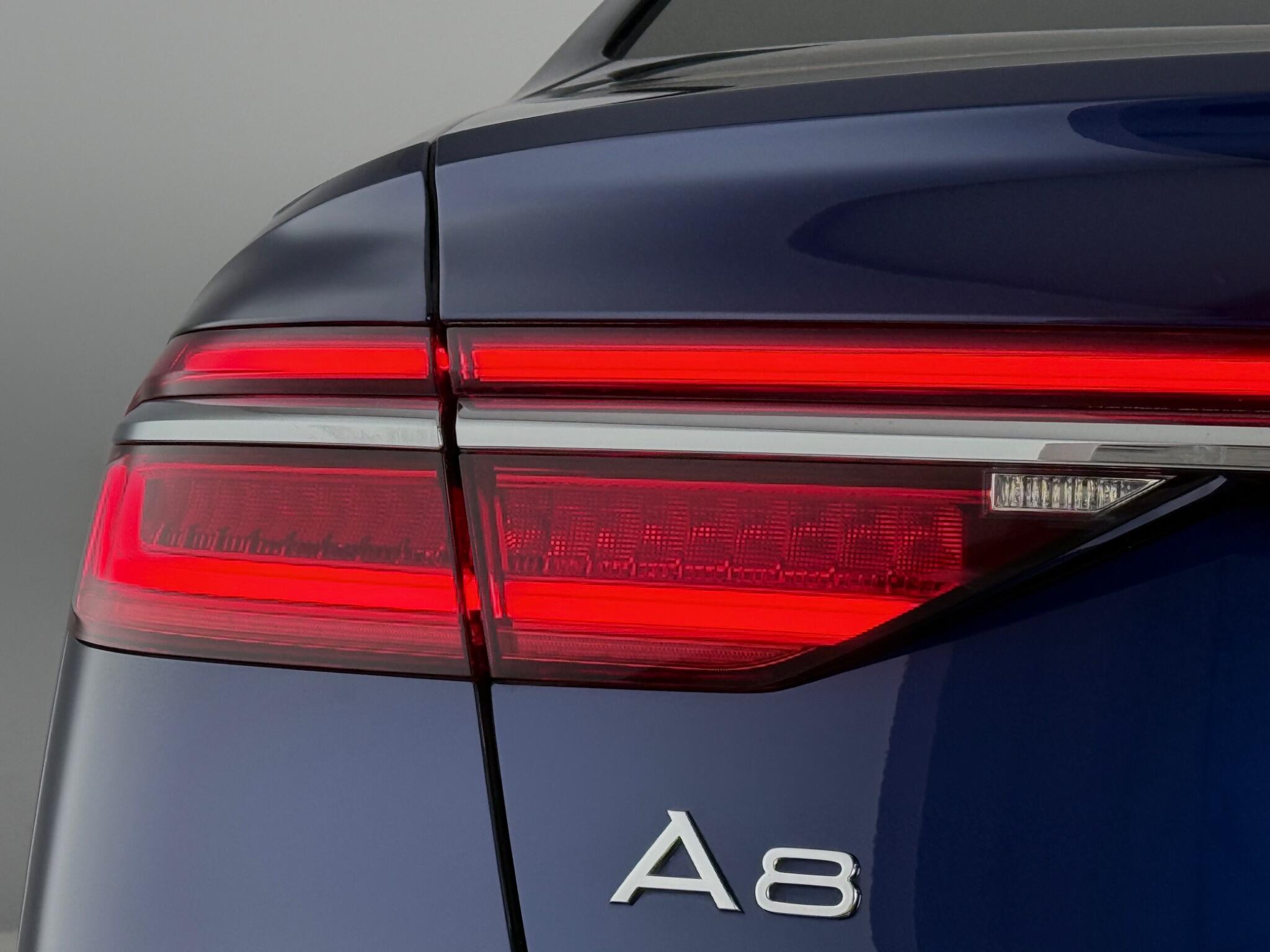 Audi A8 view 13