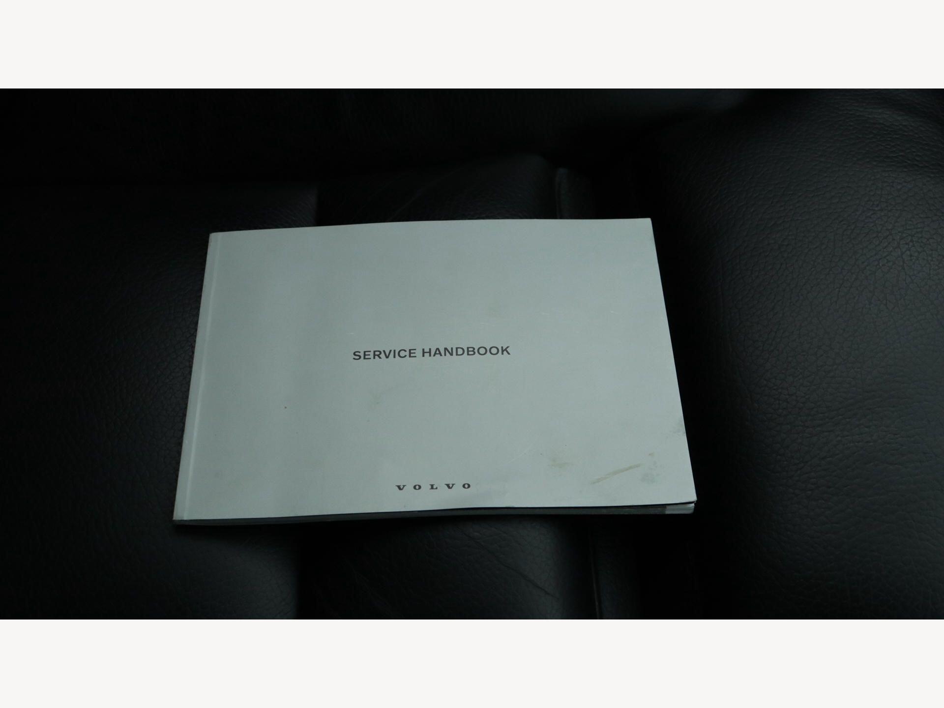 Volvo XC60 view 17