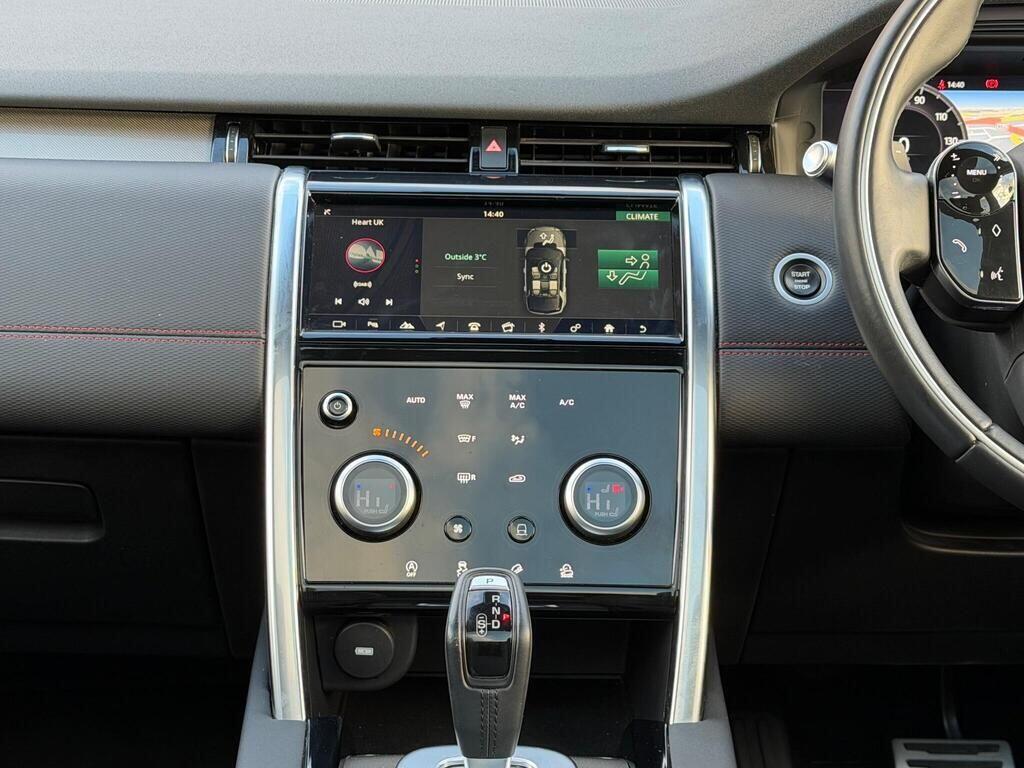 Land Rover Discovery Sport view 26
