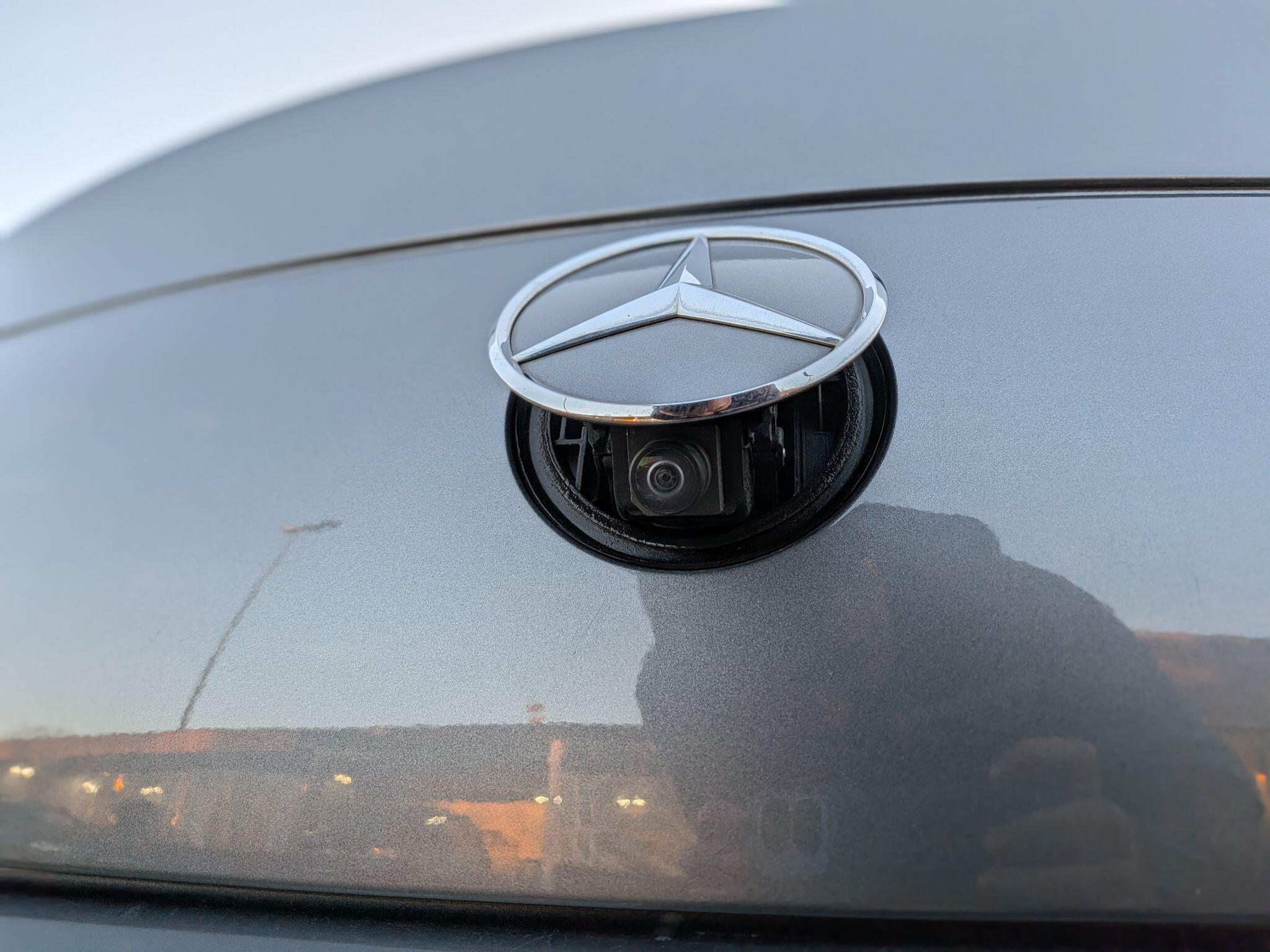Mercedes-Benz C Class view 28
