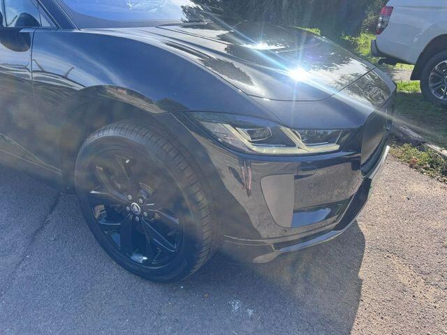 Jaguar I-Pace view 43