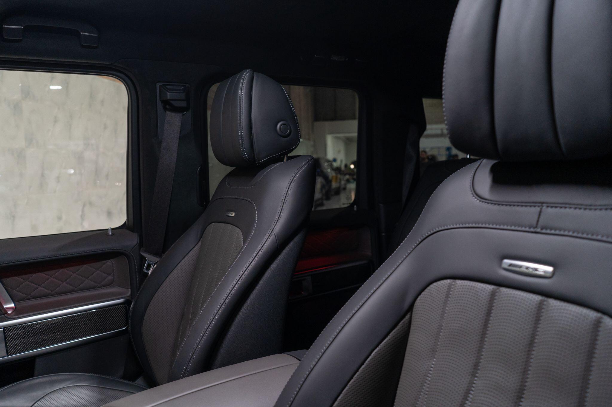 Mercedes-Benz G-Class view 15