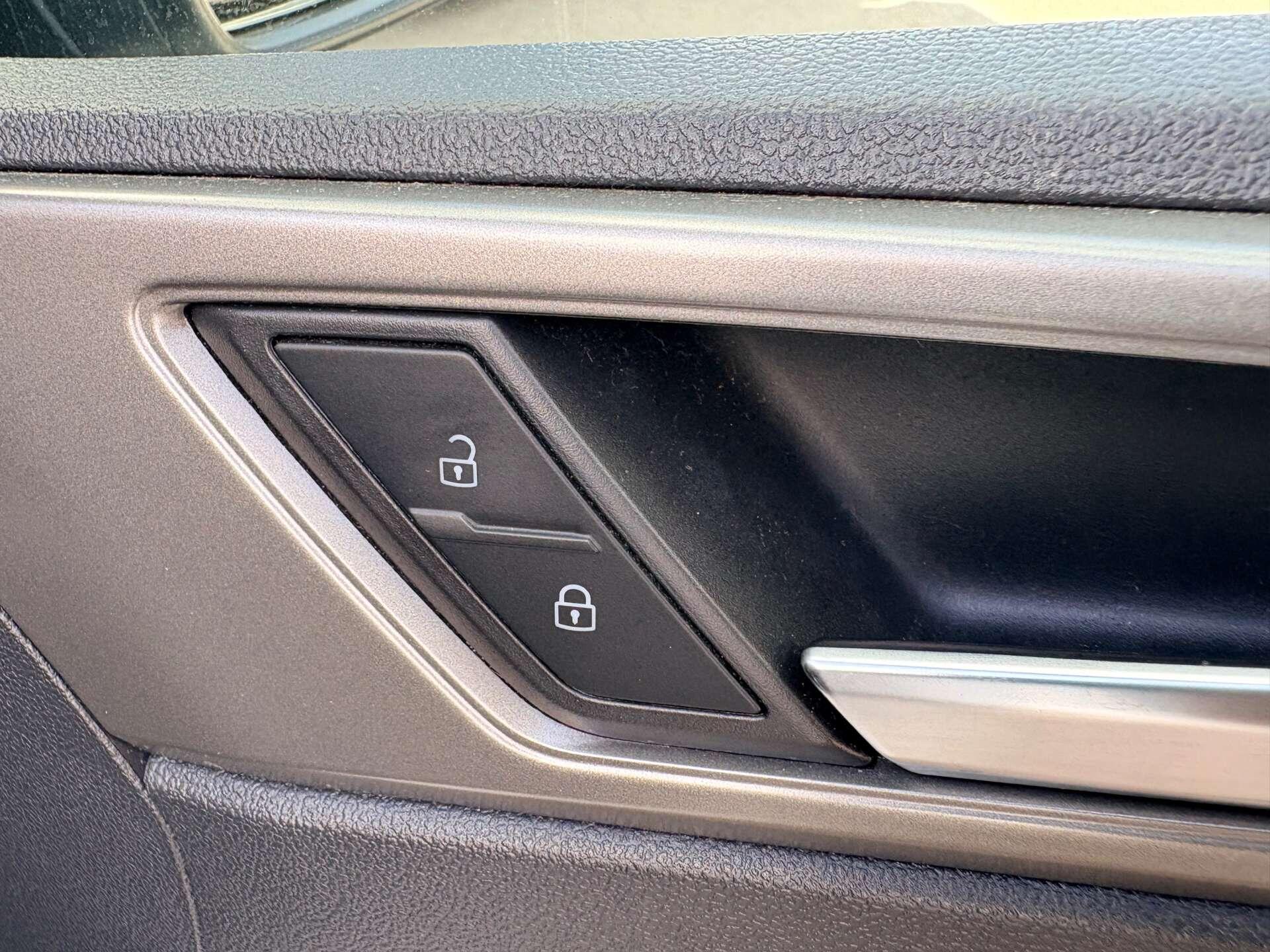 Volkswagen Polo view 29