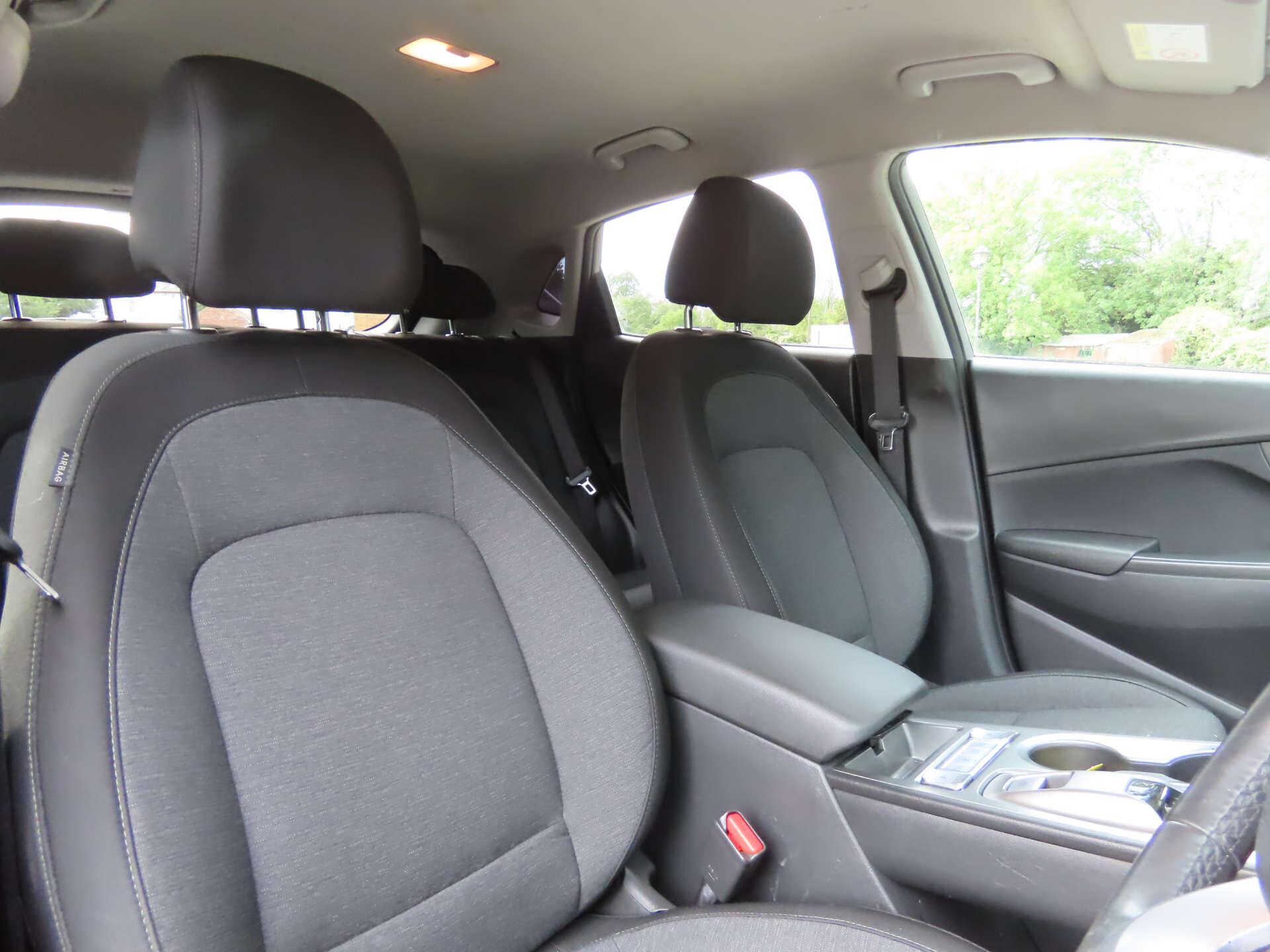 Hyundai Kona view 8