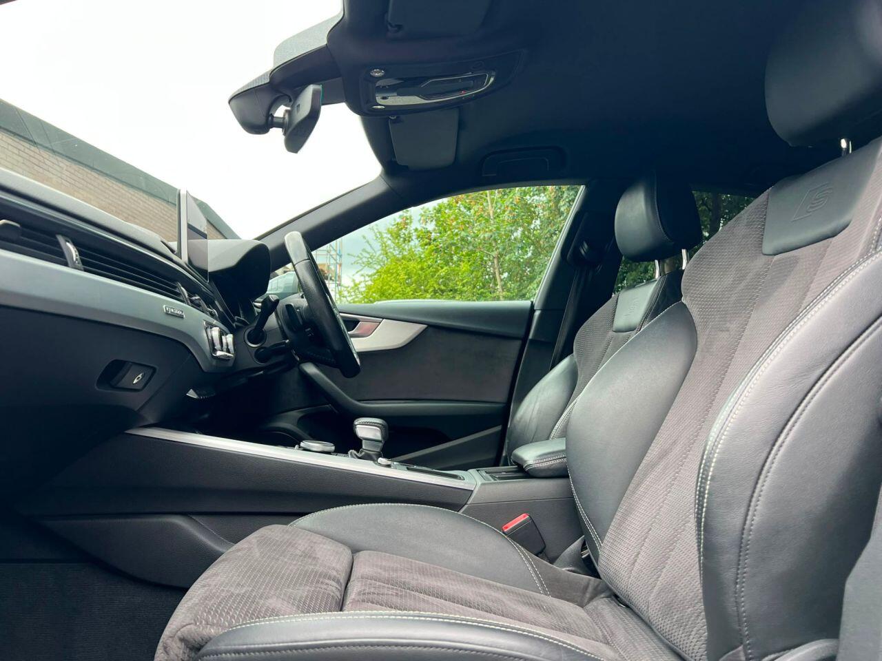 Audi A5 view 16