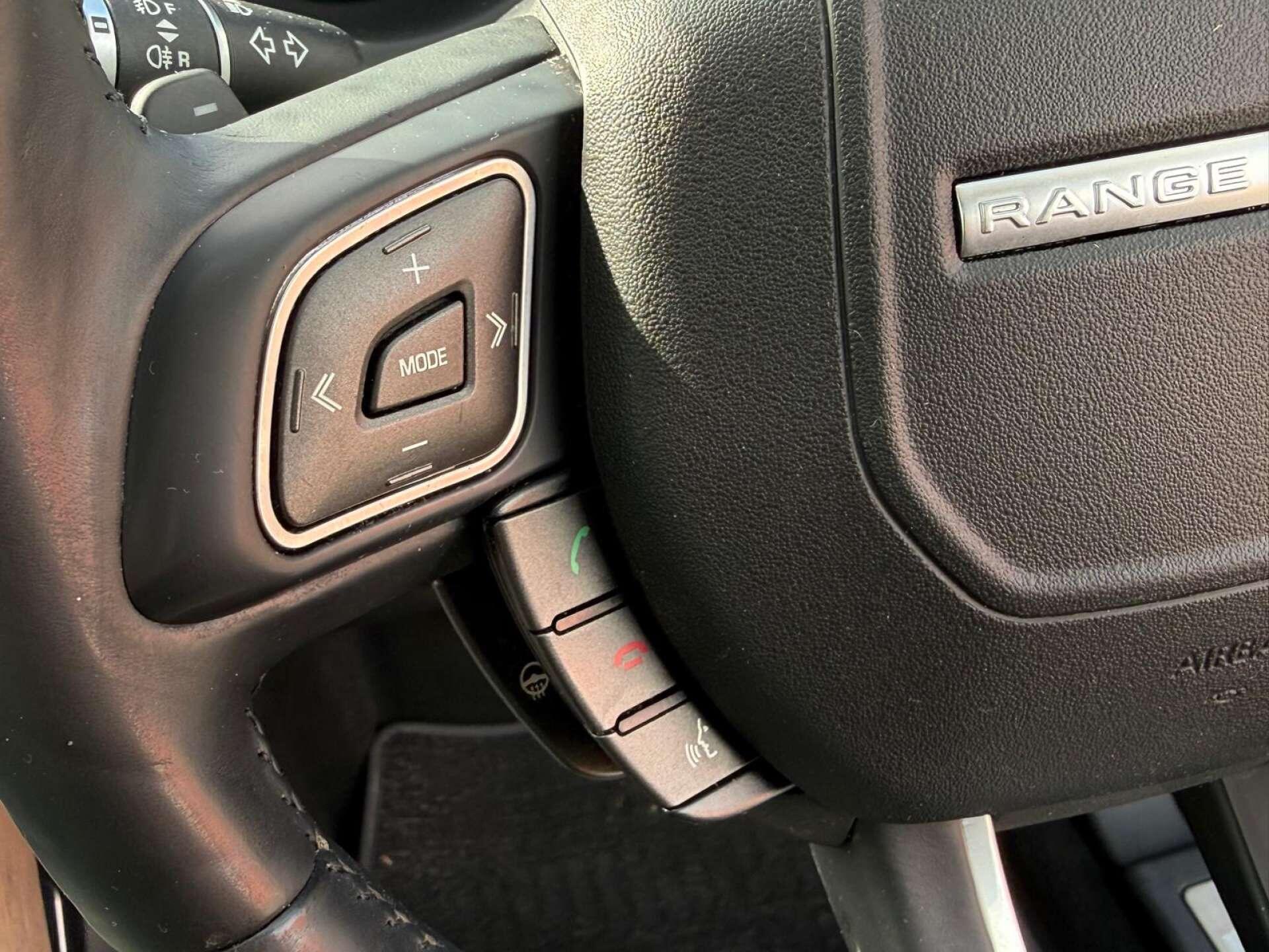 Land Rover Range Rover Evoque view 44