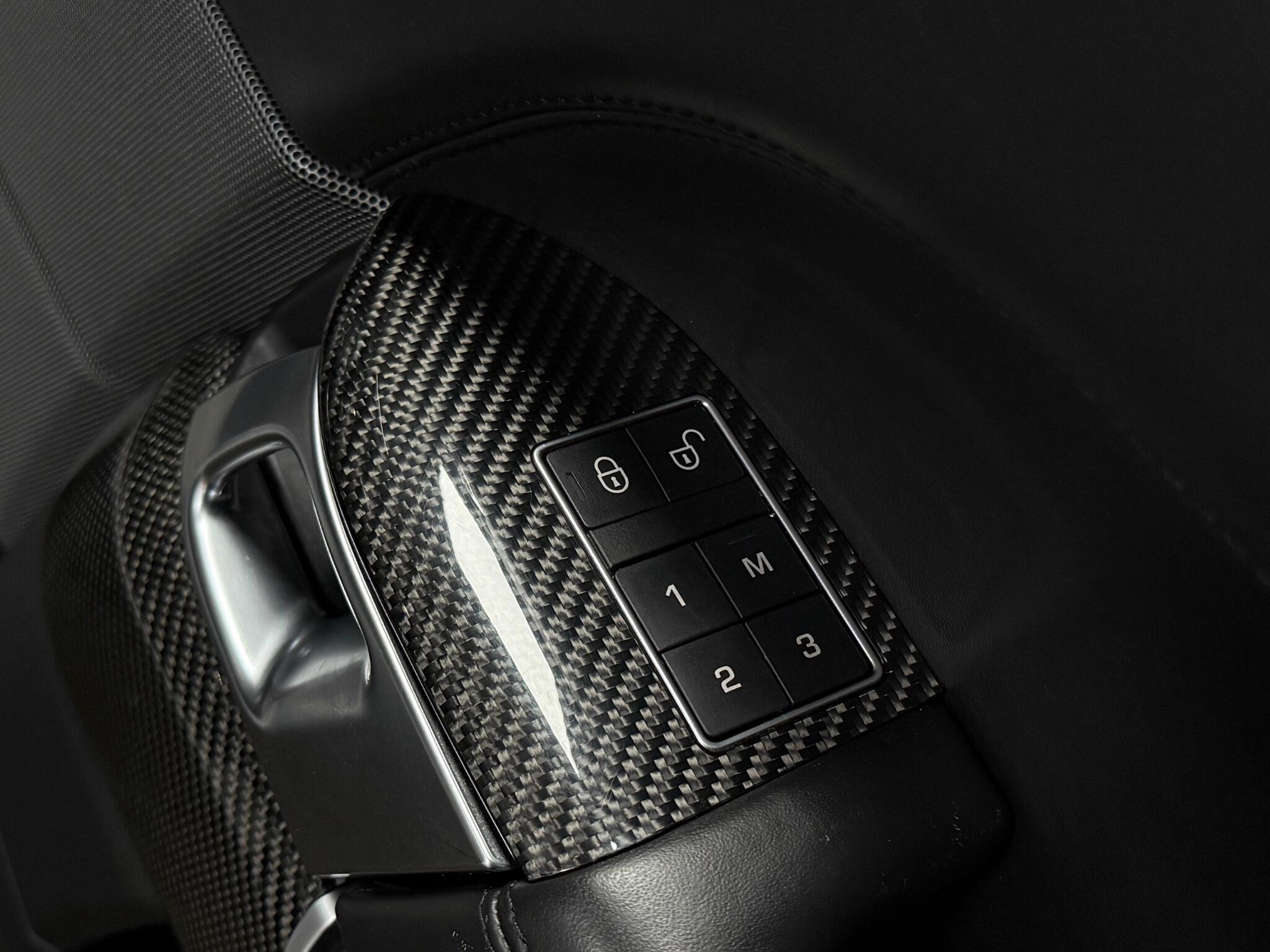 Land Rover Range Rover Sport view 30