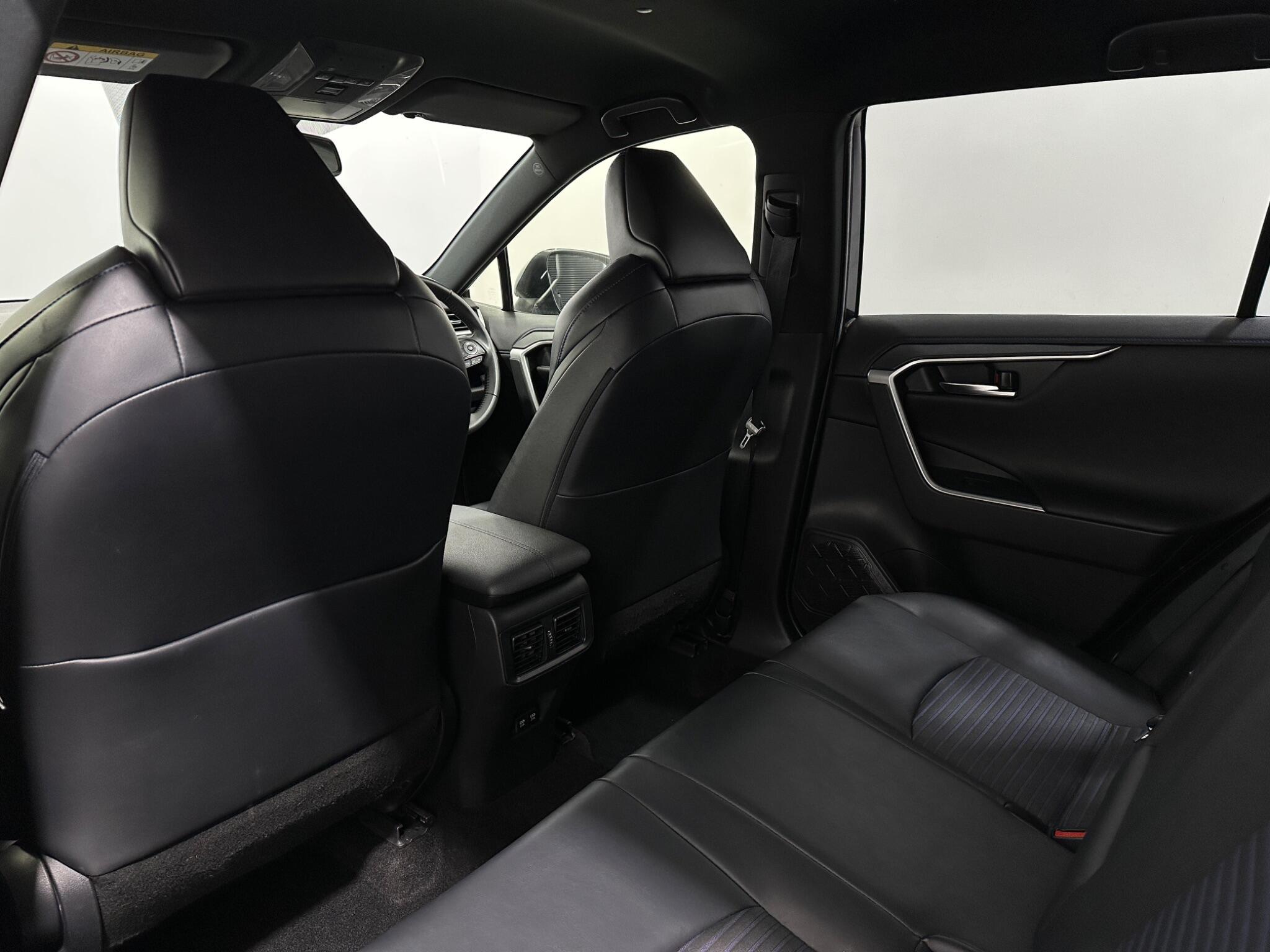 Toyota Rav4 view 37