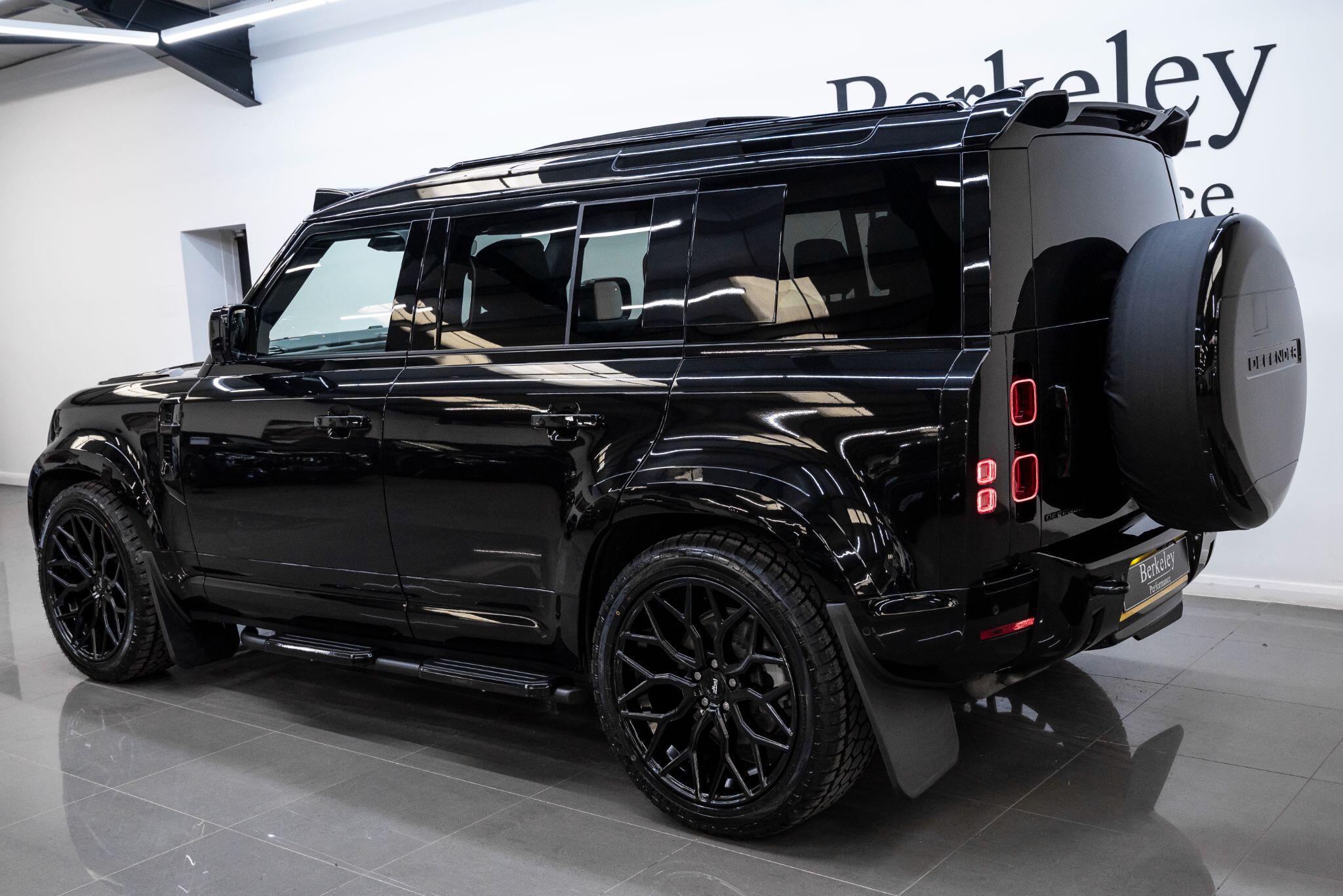 Land Rover Defender view 8
