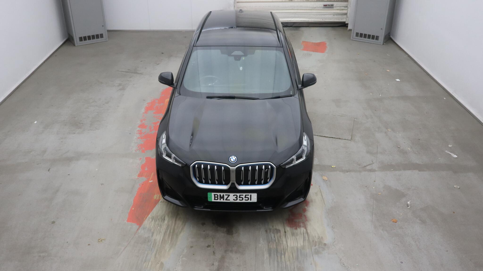 BMW Ix1 view 7