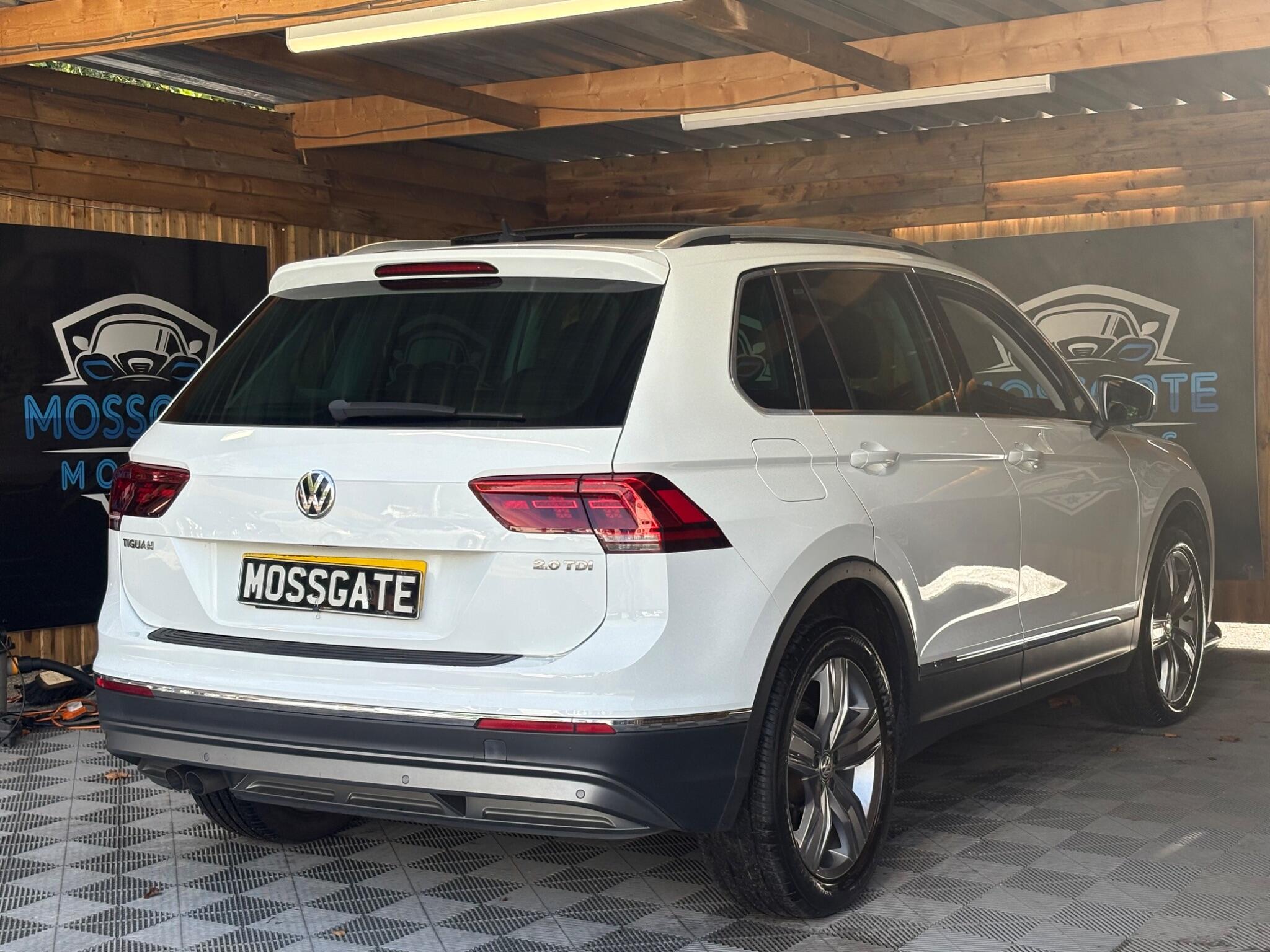Volkswagen Tiguan view 10