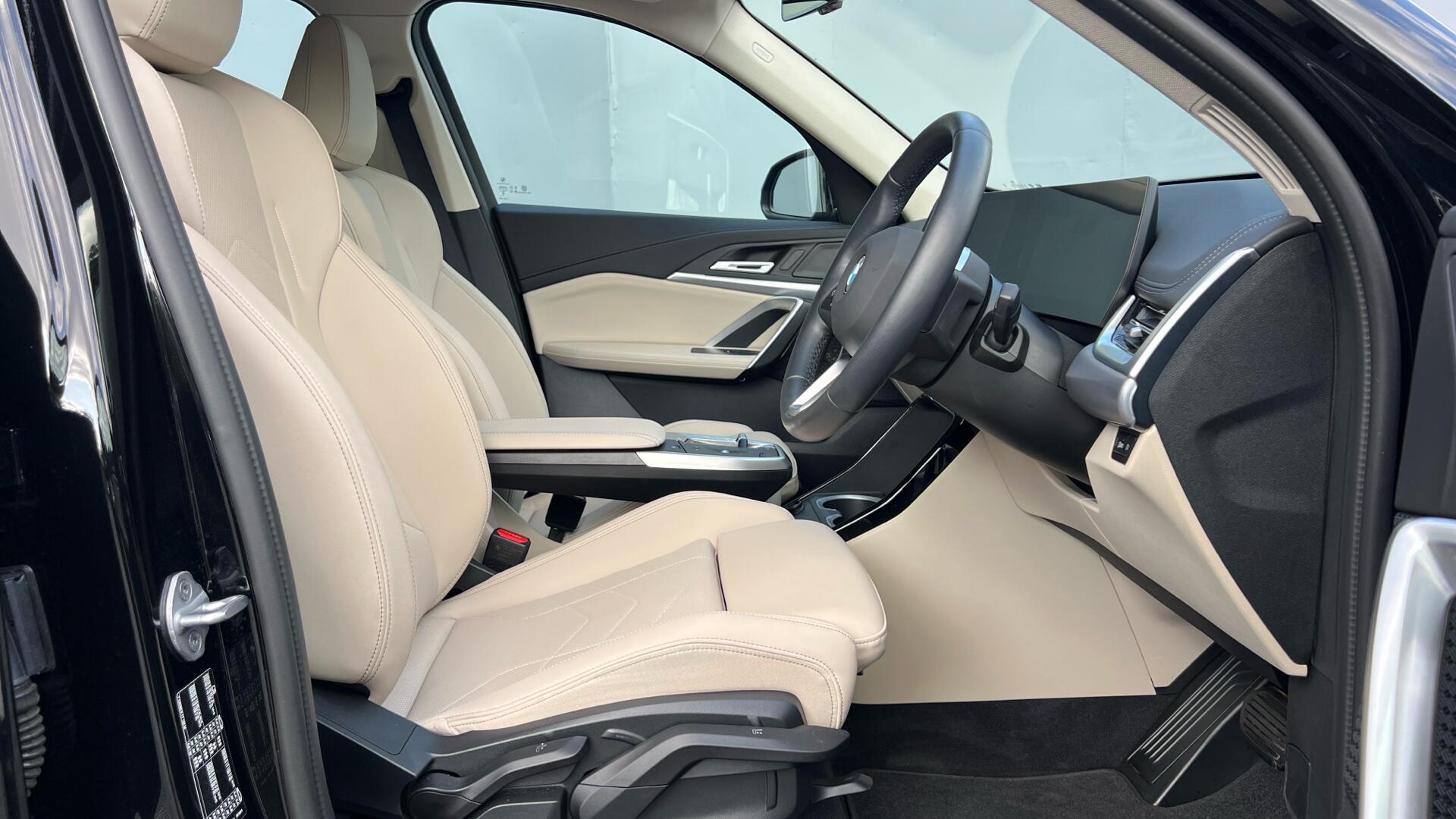 BMW X1 view 11