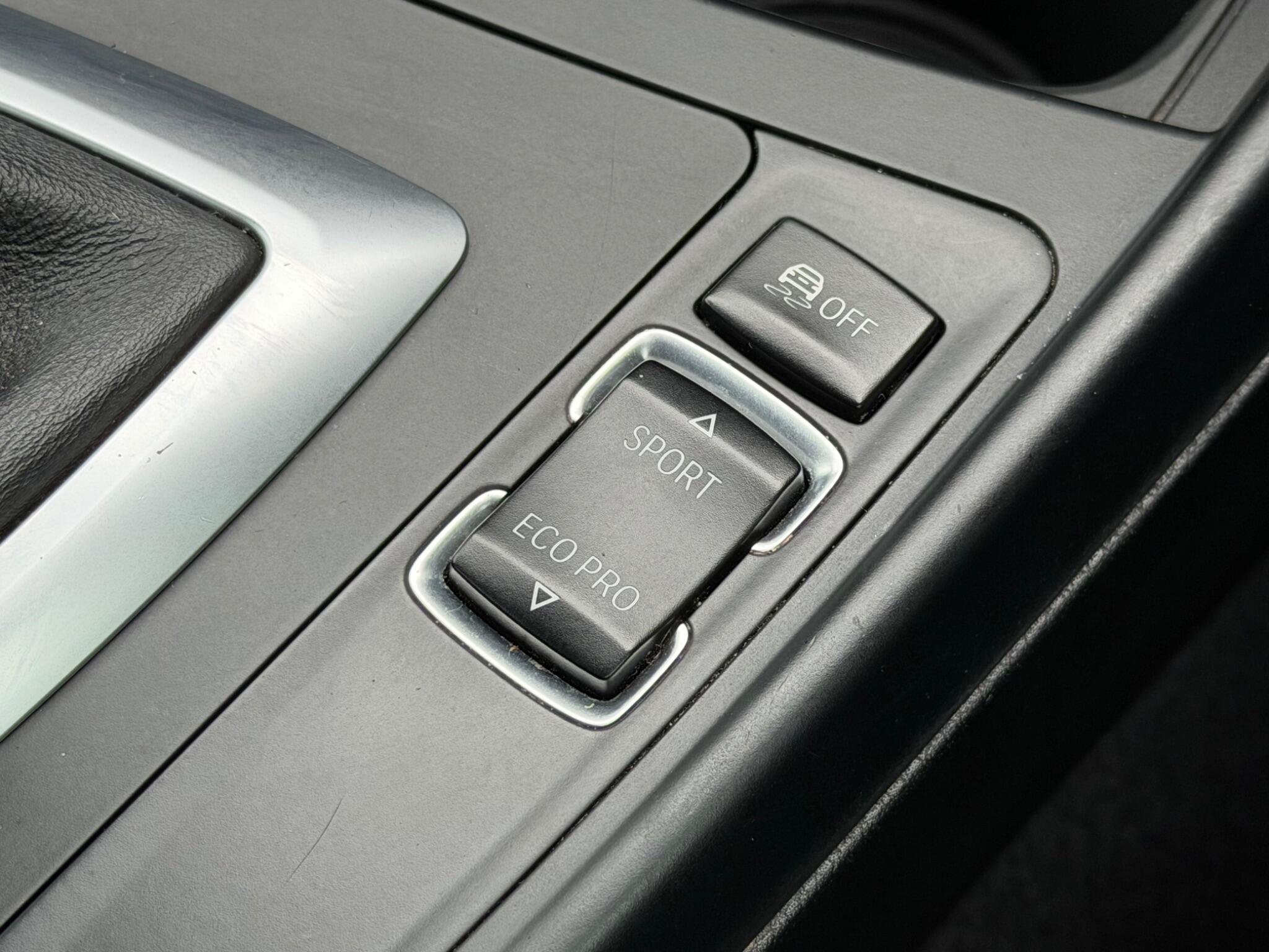 BMW 2 Series view 39