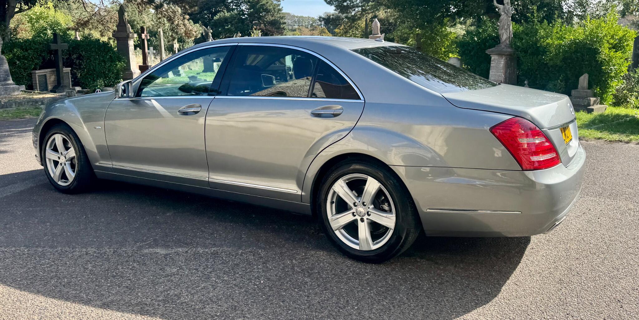 Mercedes-Benz S-Class view 8