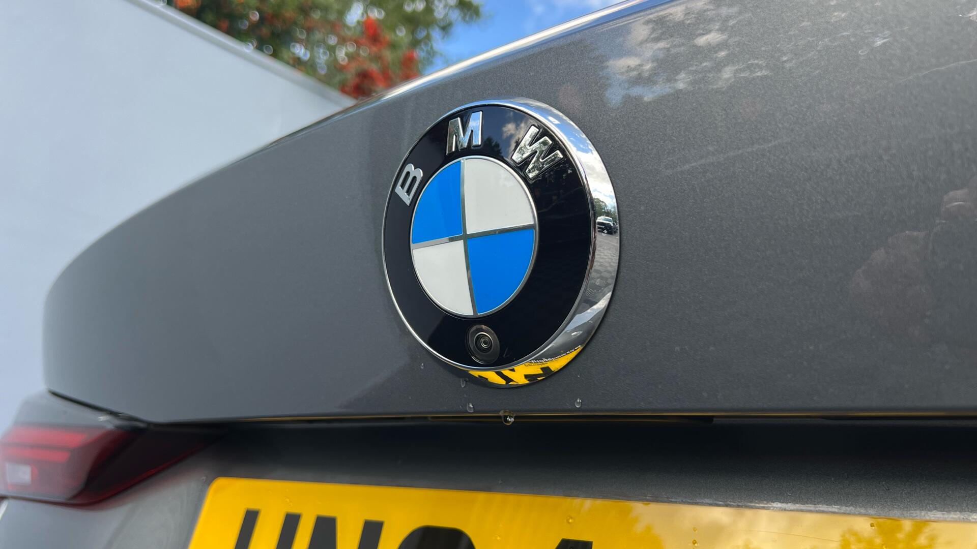 BMW M4 view 33