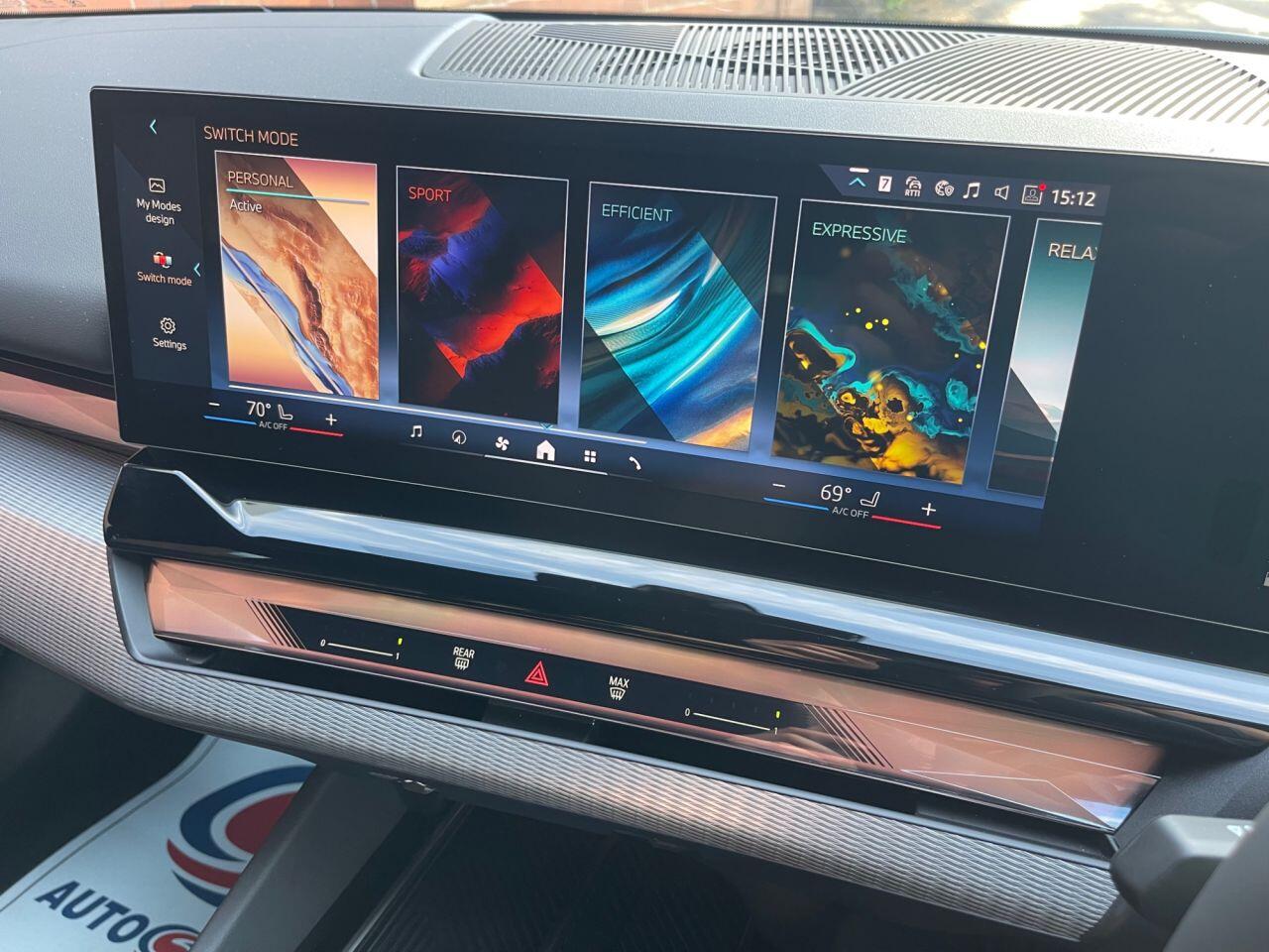 BMW 5 Series view 16