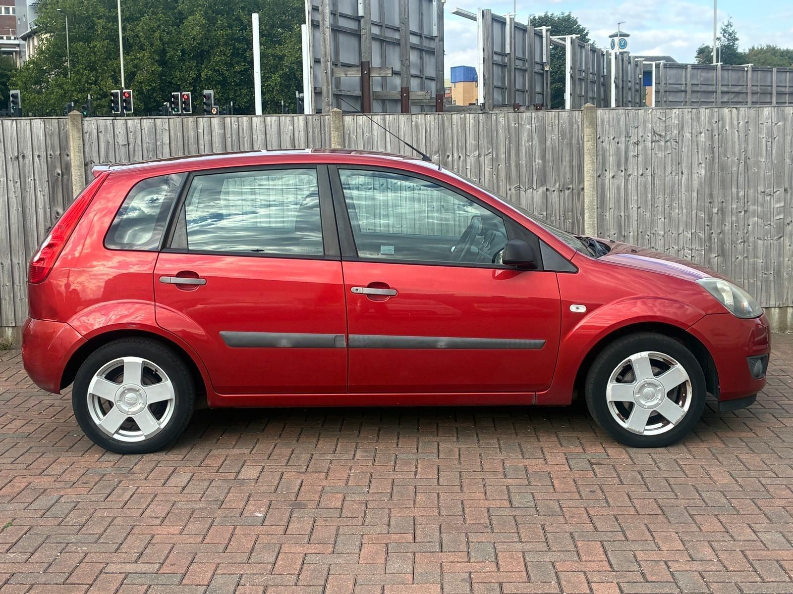 Ford Fiesta view 4