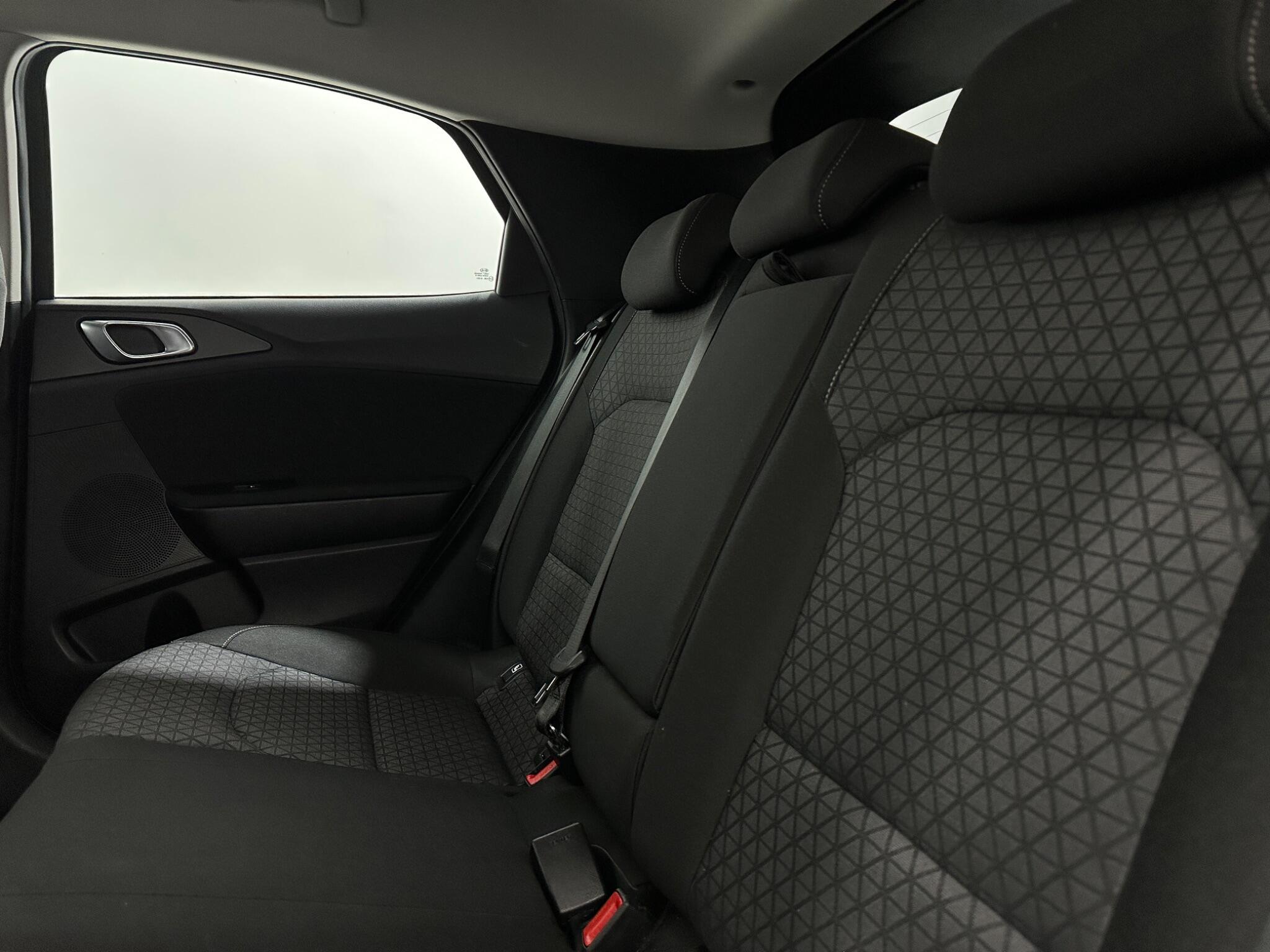 Kia Xceed view 35