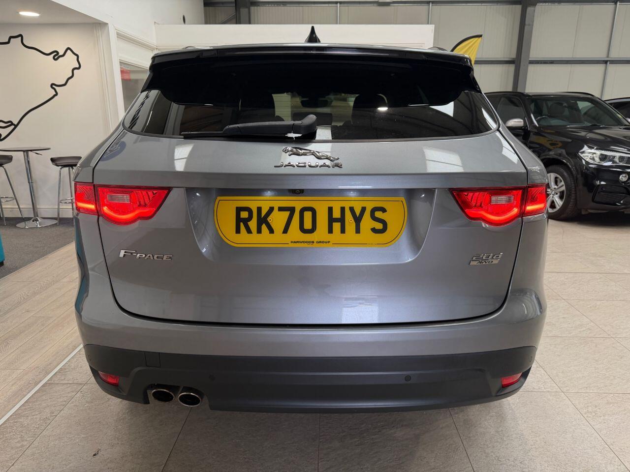 Jaguar F-Pace view 21