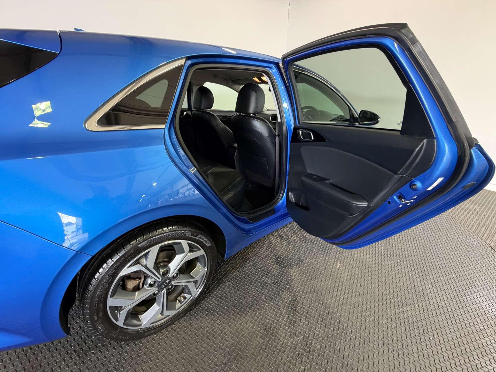Kia Ceed view 42