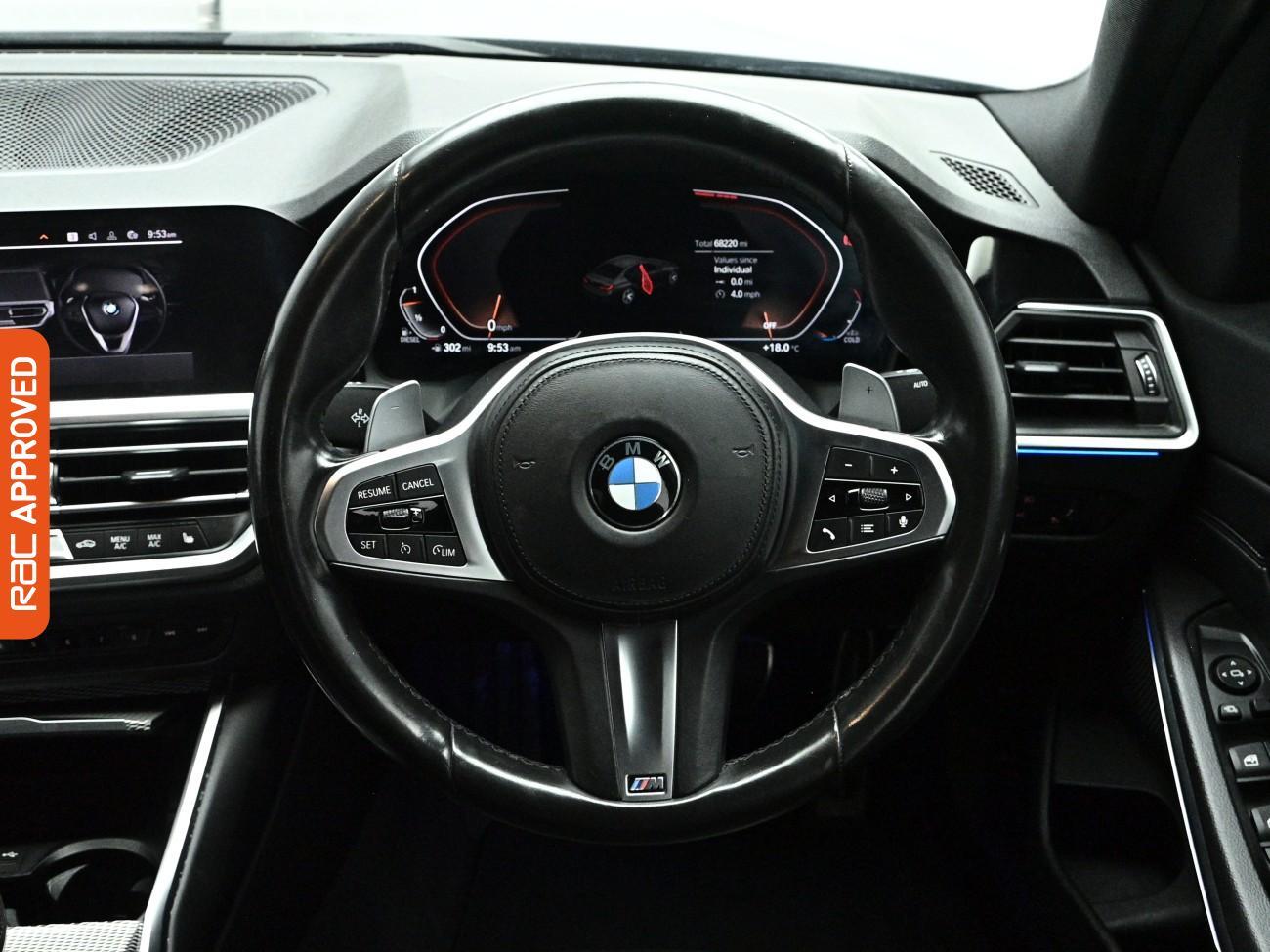 BMW 3 Series view 9