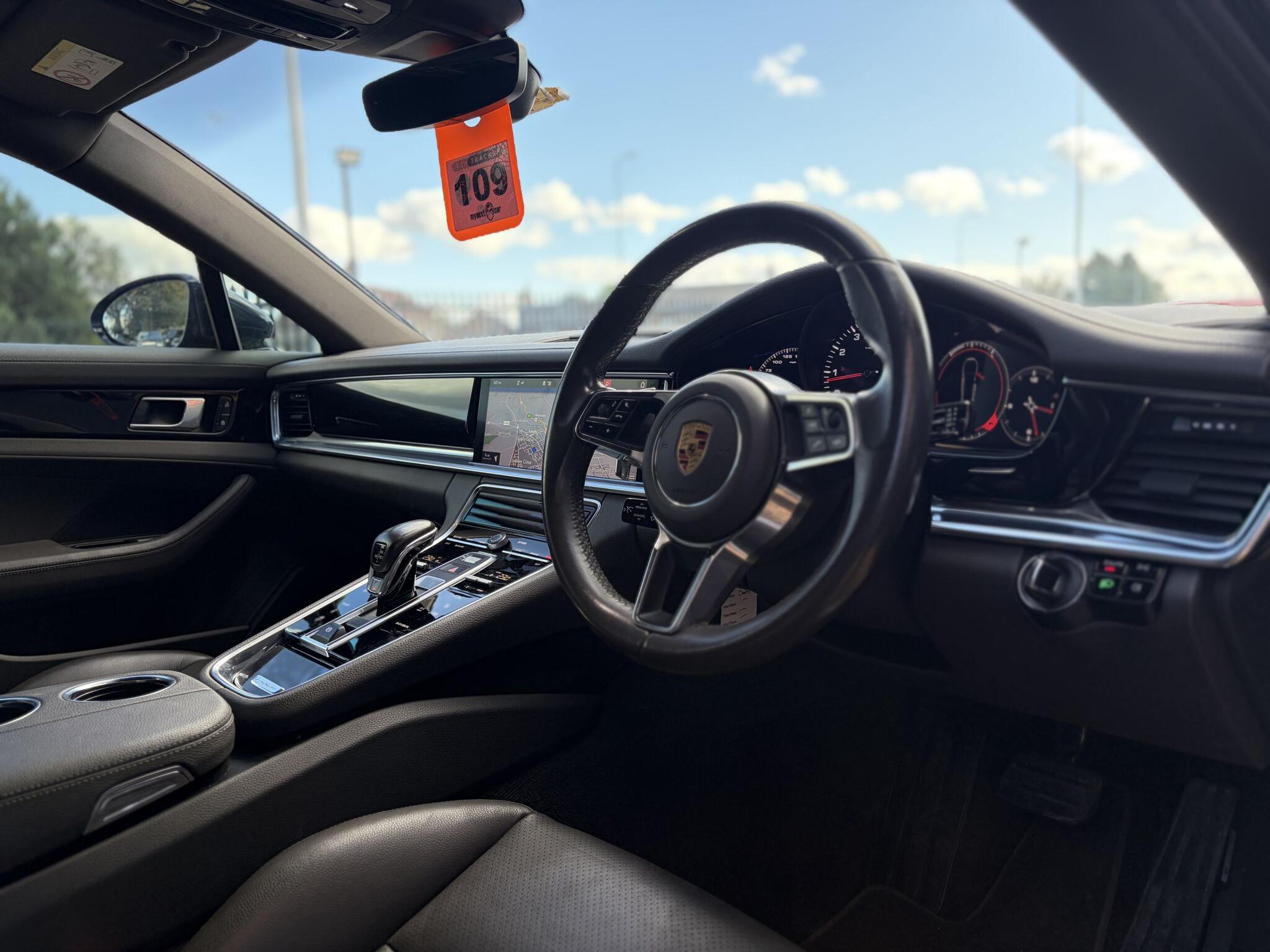 Porsche Panamera view 10