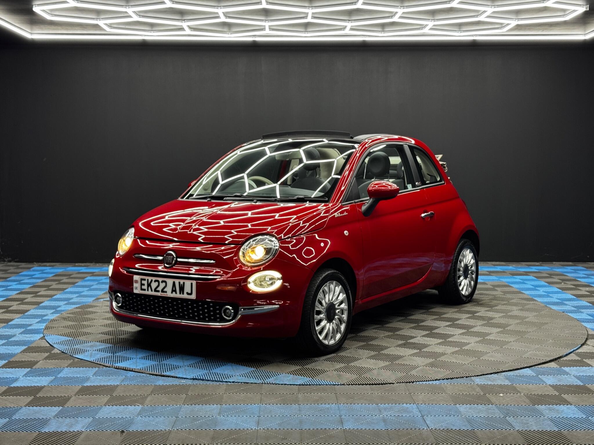 Fiat 500c view 3